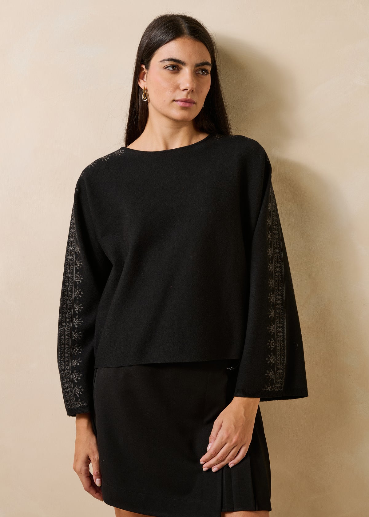 Pull noir court manches longues en milano