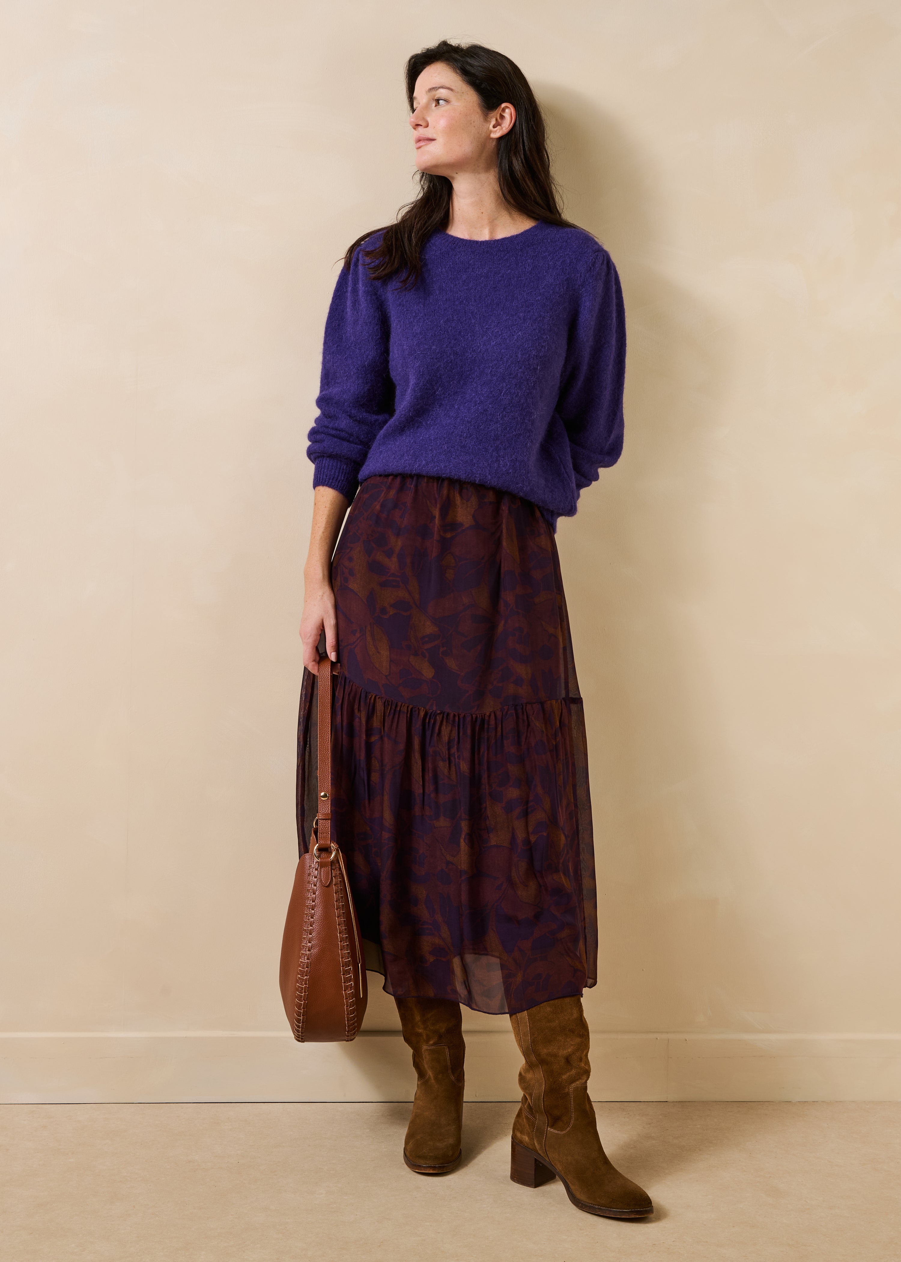 Maglione viola a maniche lunghe in alpaca con scollo rotondo