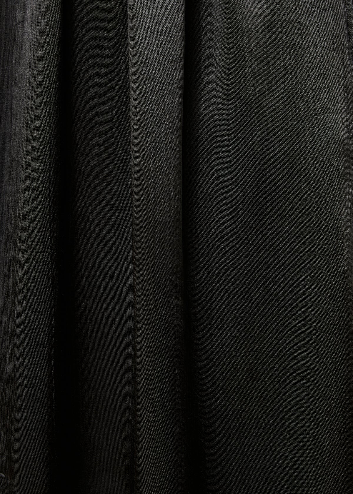 Abito lungo nero maniche corte scollo a V in satin