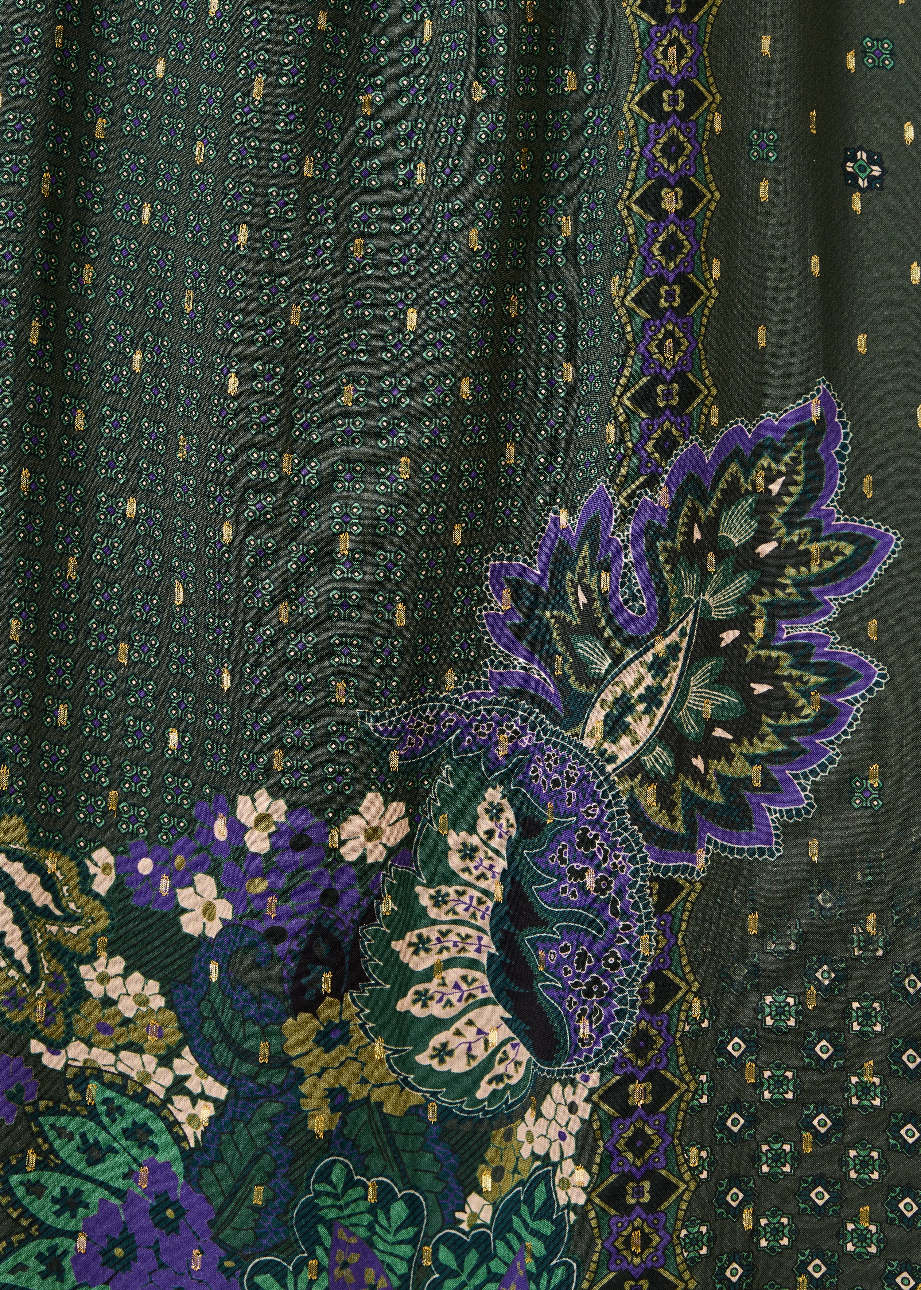Groene jurk met lange mouwen en ronde hals met print