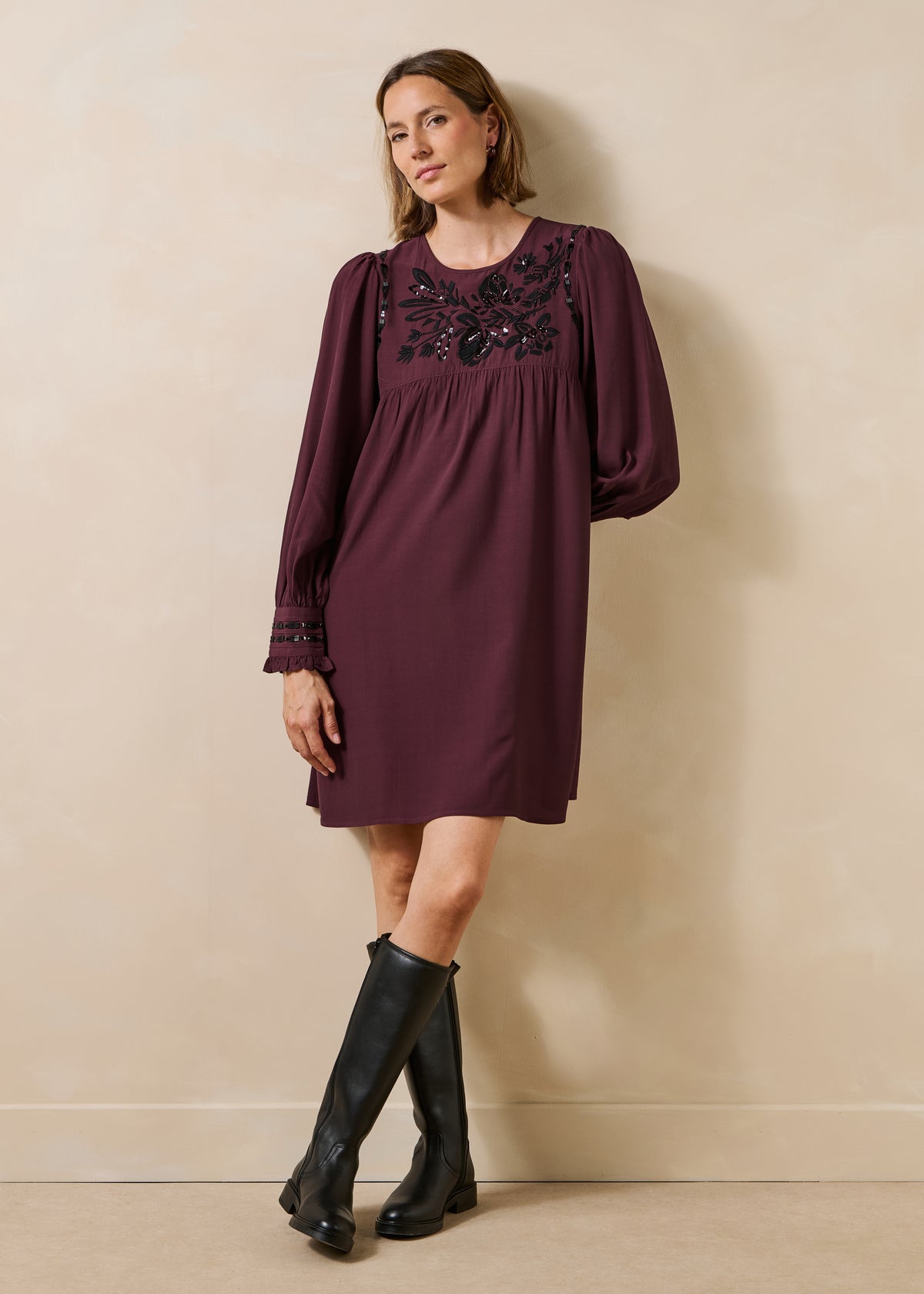 Robe aubergine et noir - Gondia