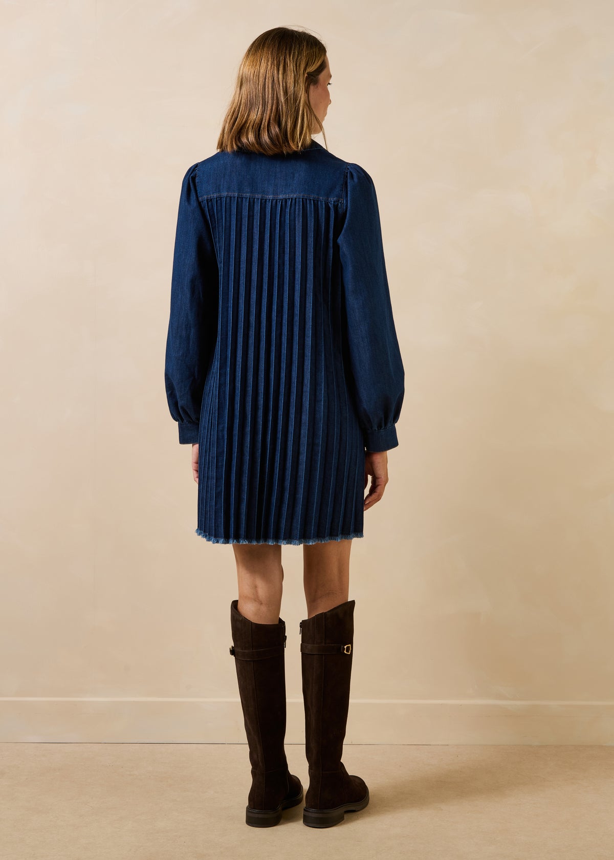 Raw denim short dress with long sleeves