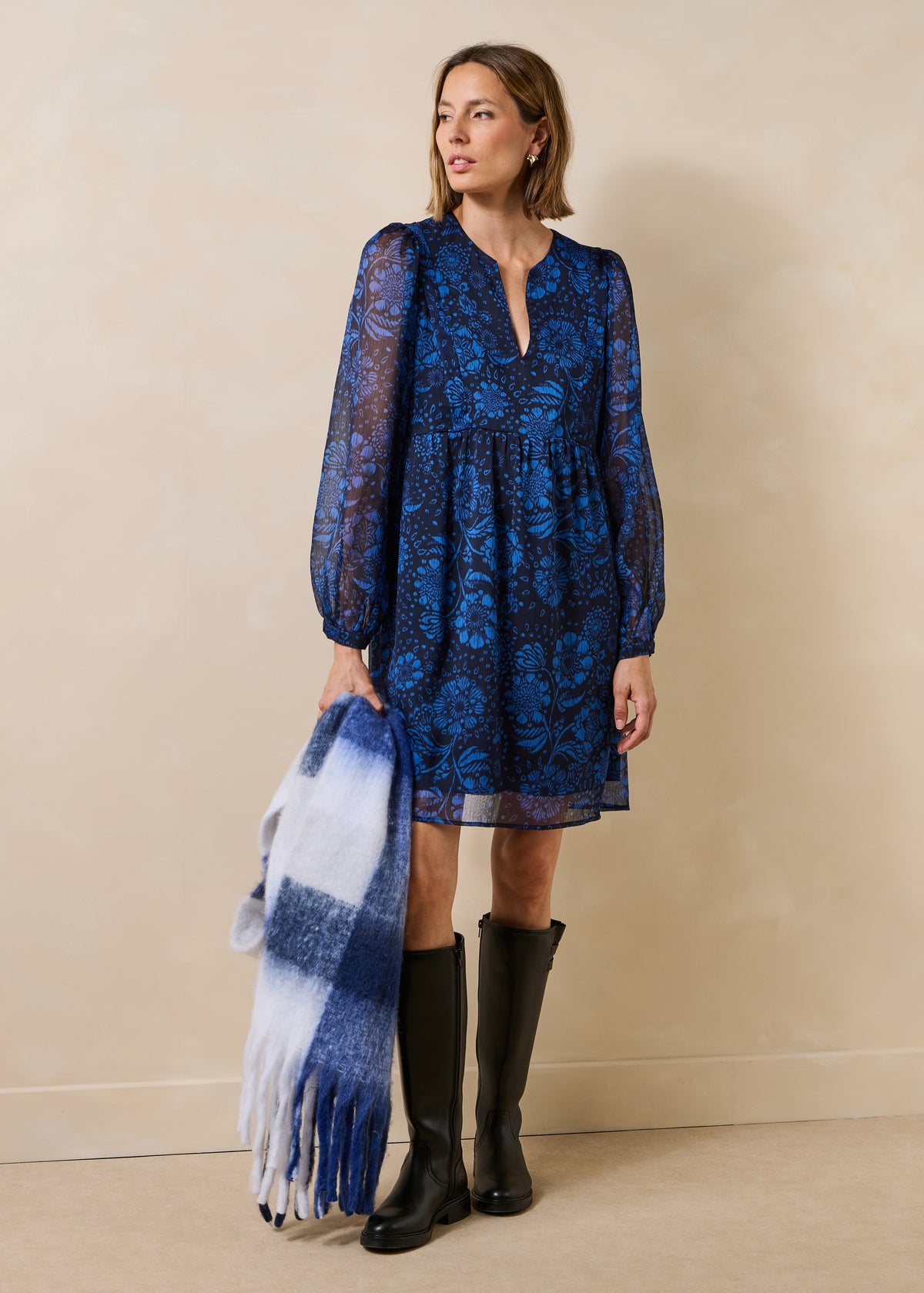 Robe bleue - Tasa