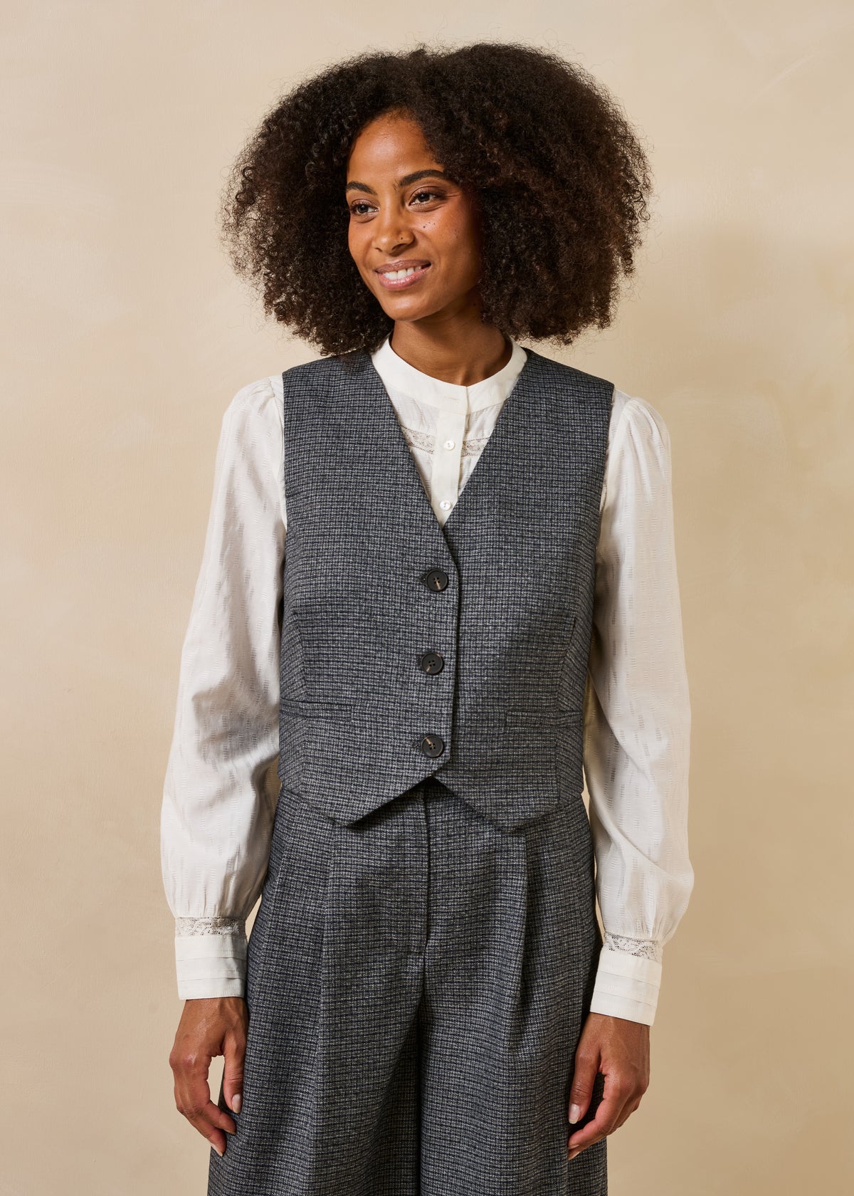 Chaqueta gris y azul - Fatima