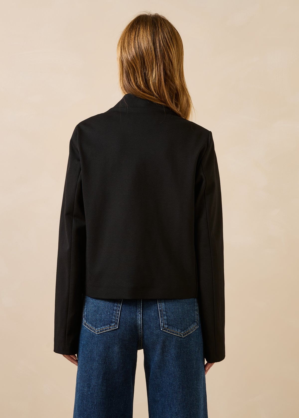 Veste noire - Grece