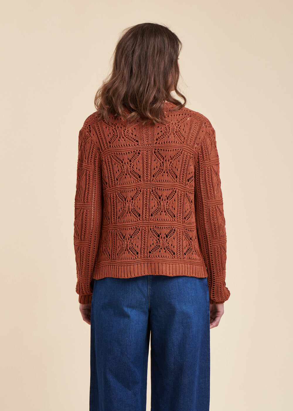 Gehäkelte Strickjacke