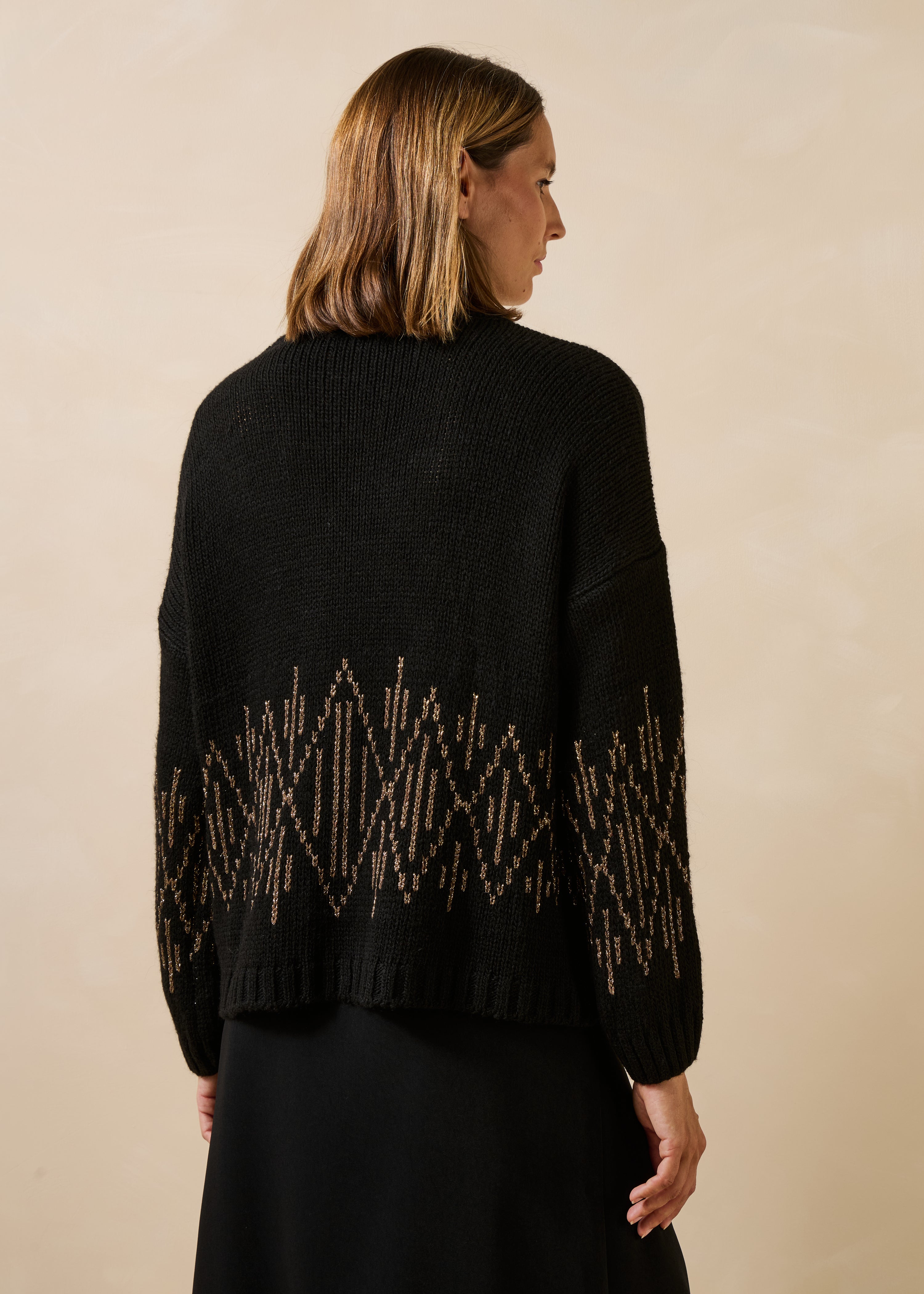Weite schwarzer Pullover mit langen Ärmeln in Jacquardstrick