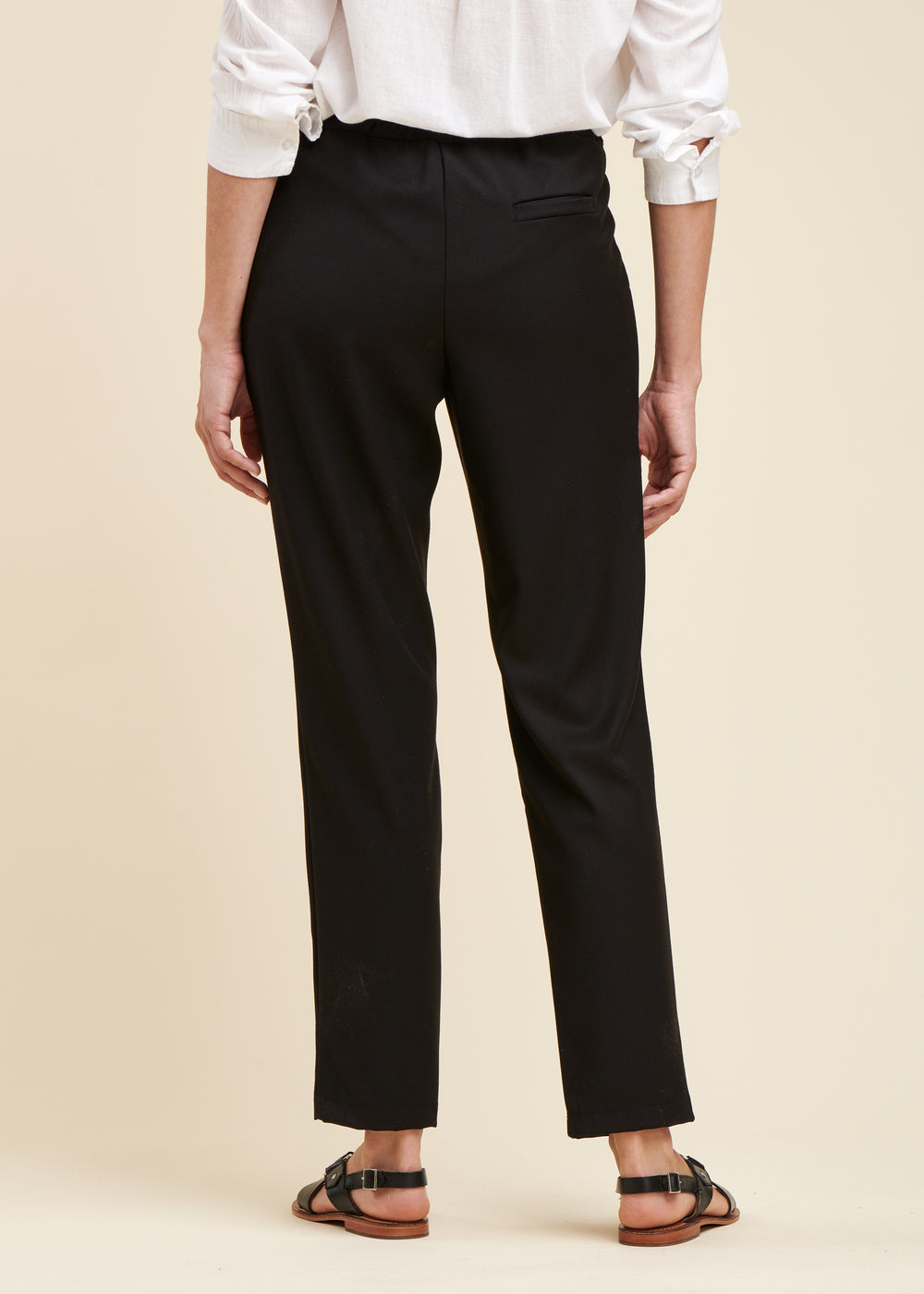 Pantalon coupe carotte