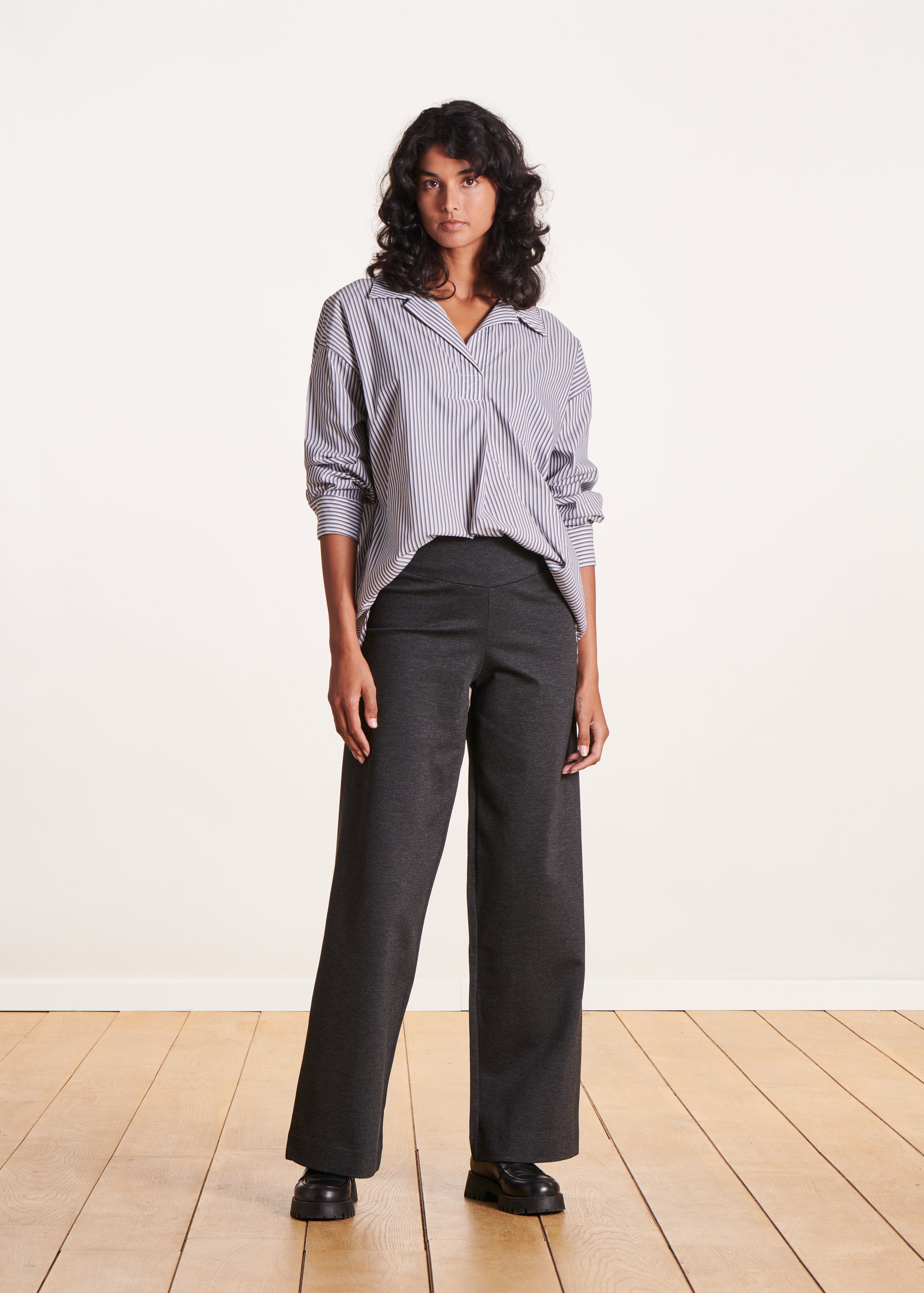 Charcoal grey wide leg trousers in milano jersey