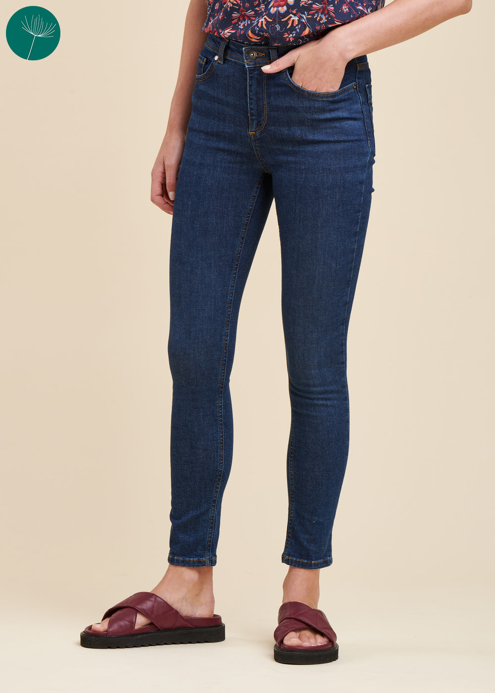 Organic cotton slim jeans