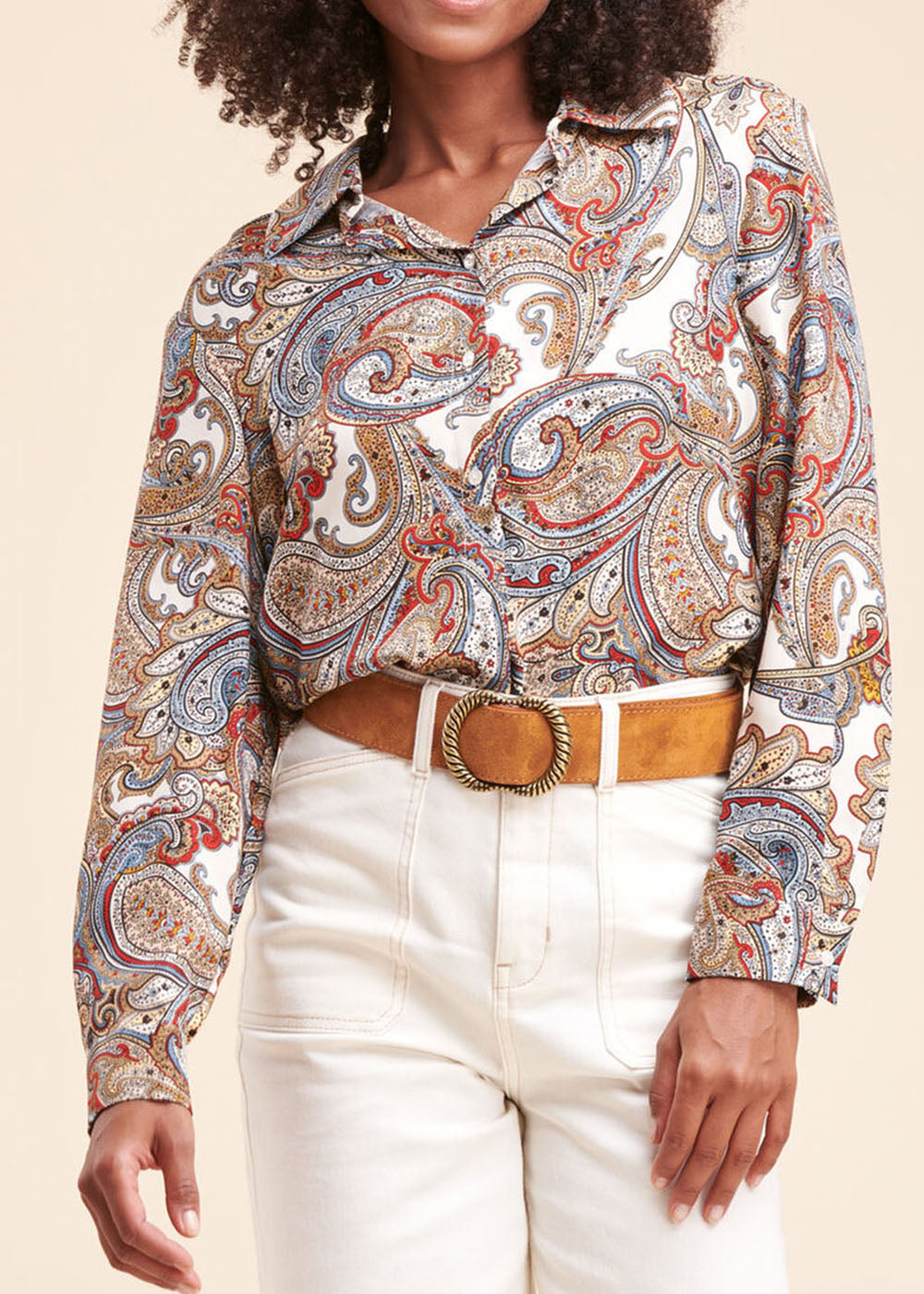 Camisa amplia con estampado de cachemira