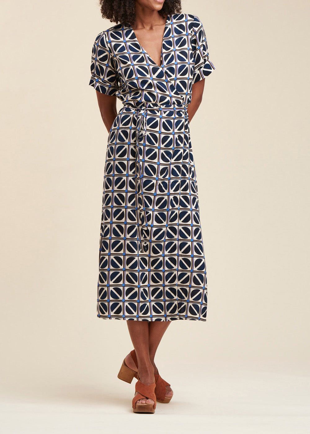 Graphic print mid-length wrap dress