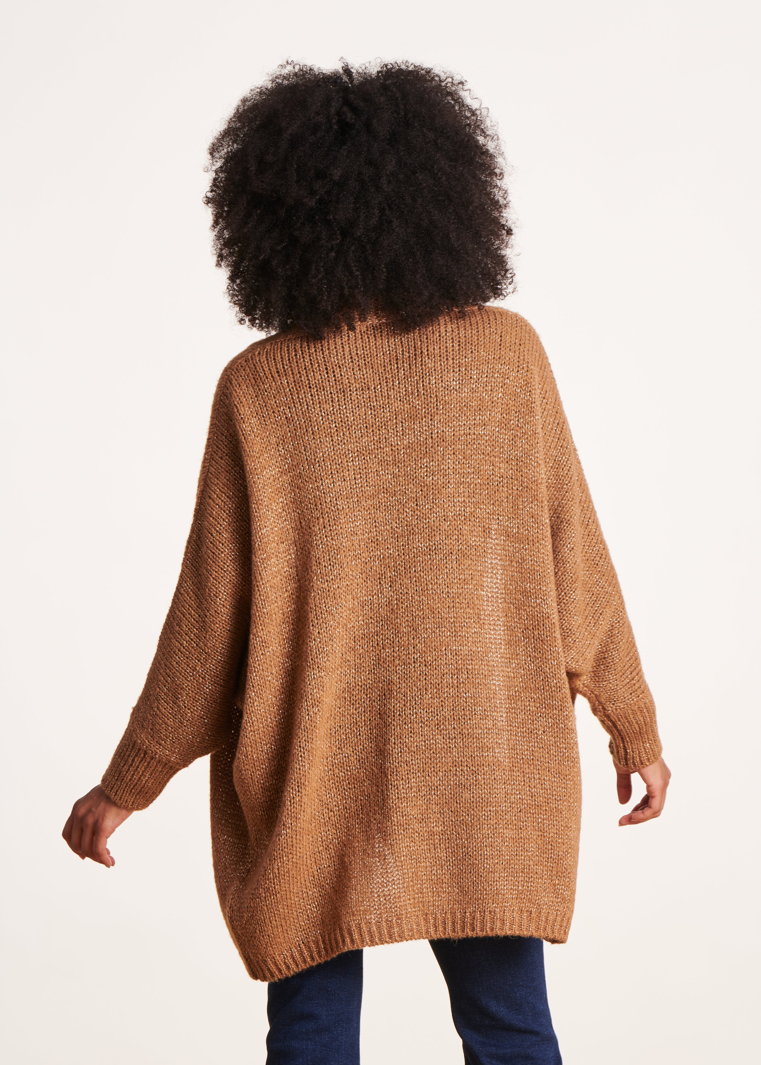 Colete camel mi-long oversize em maille irisée