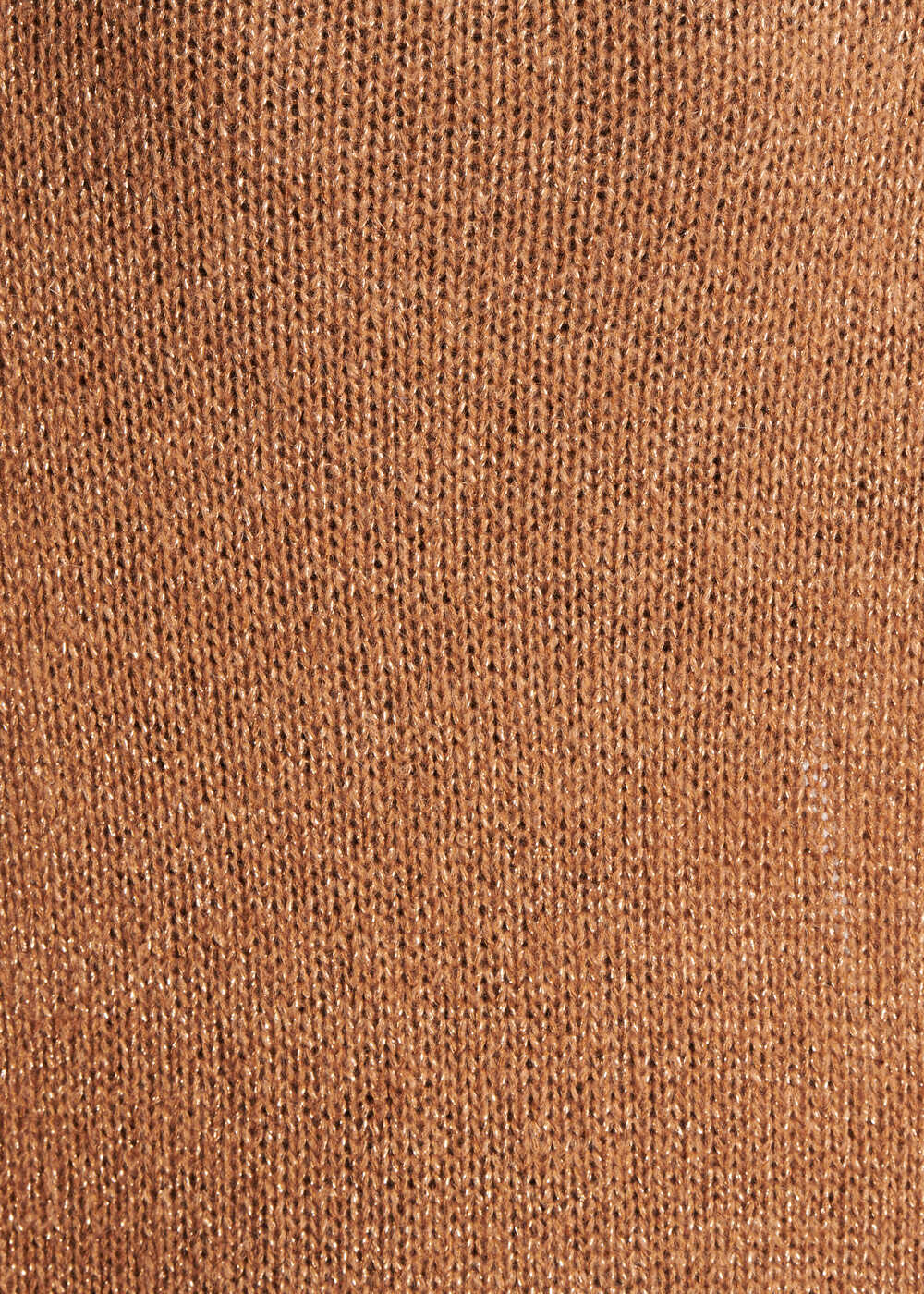 Mid-length camel vest in iridescent knit