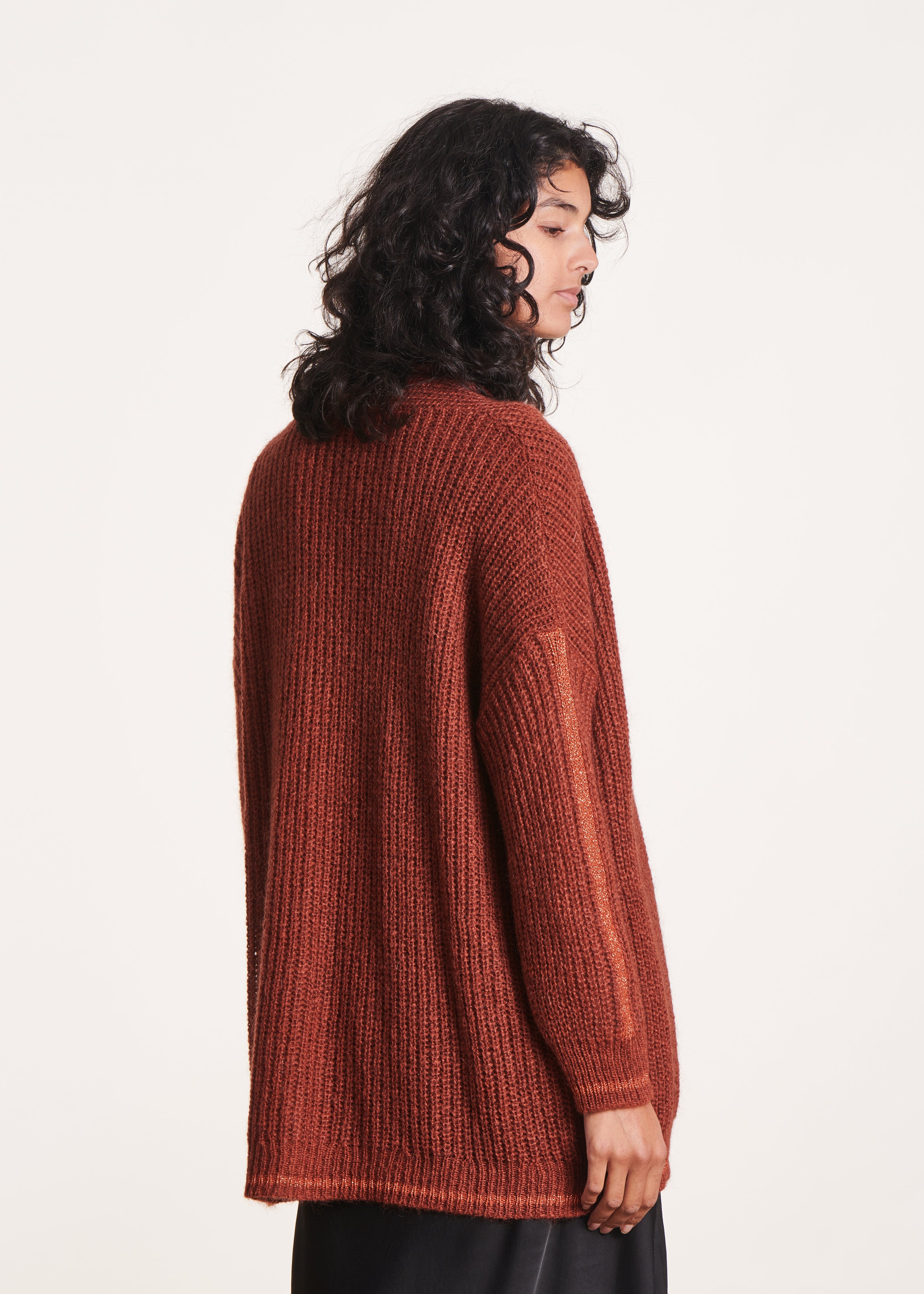 Loose-fitting terracotta cardigan with shawl collar