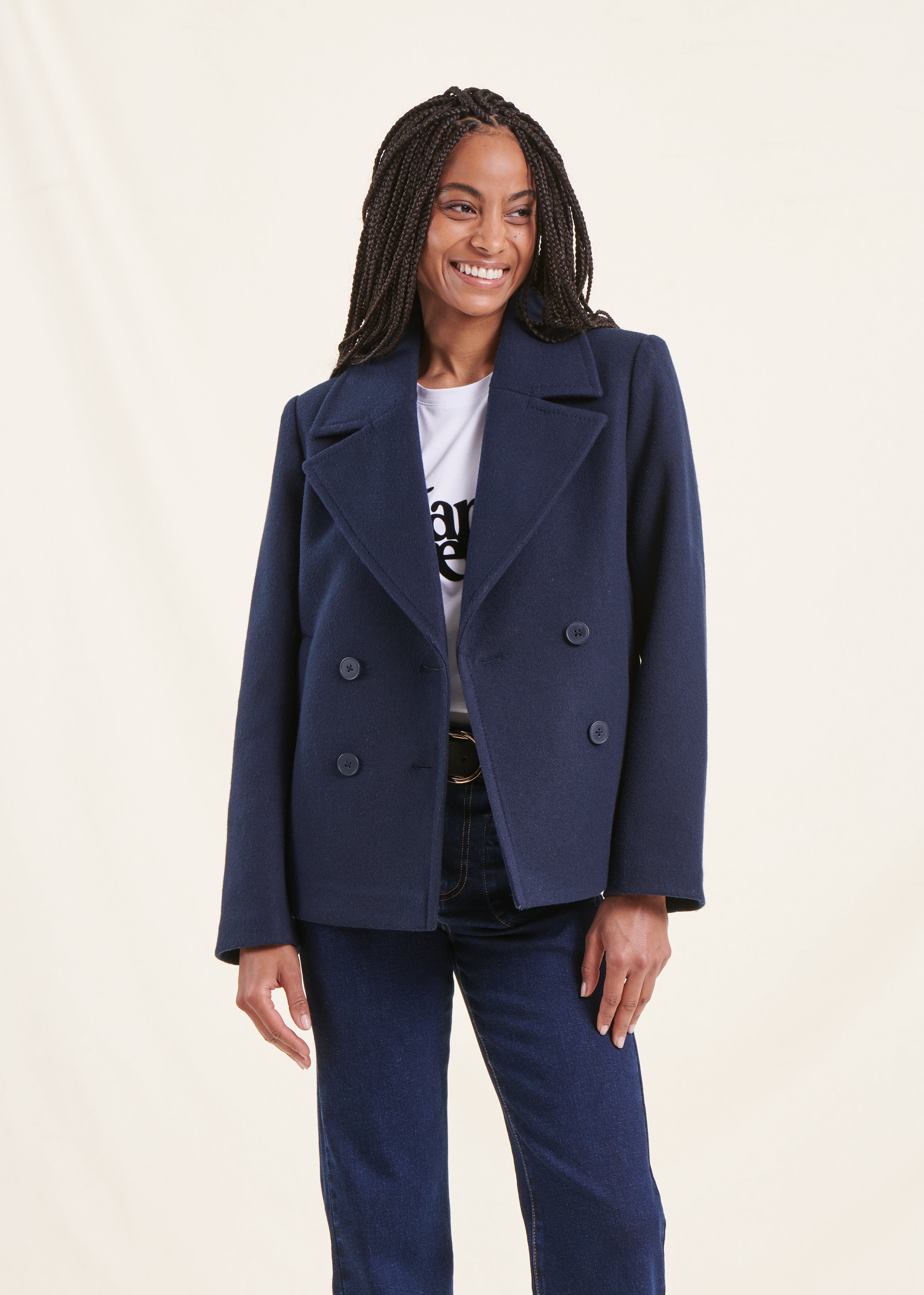 Manteau bleu foncé court coupe caban