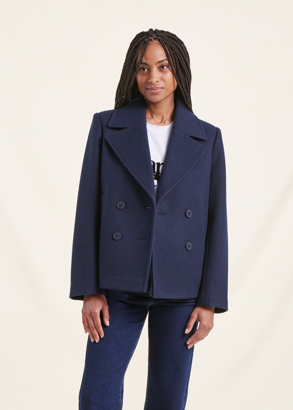 Manteau bleu foncé court coupe caban