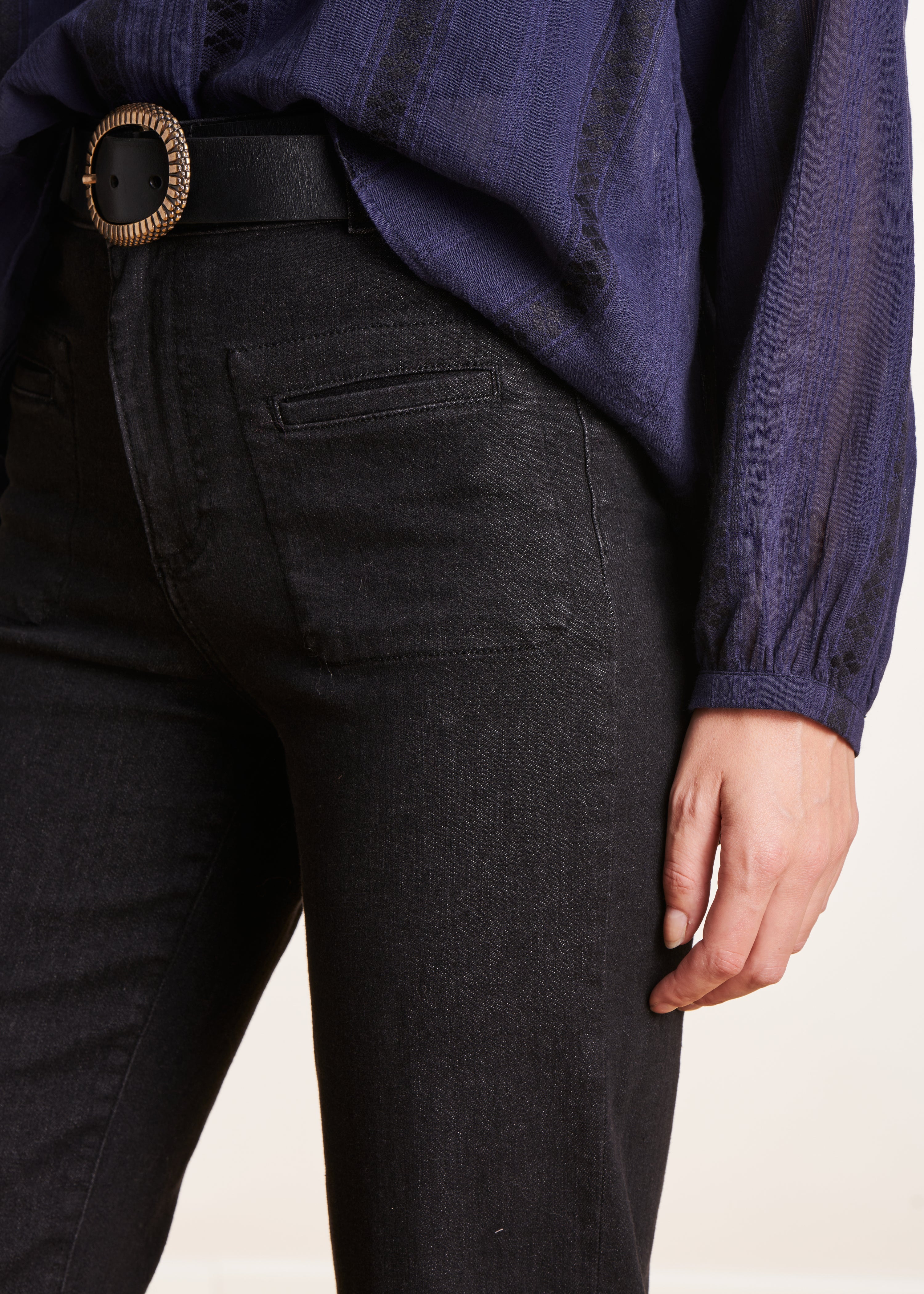 Black high-rise bootcut jeans in organic cotton