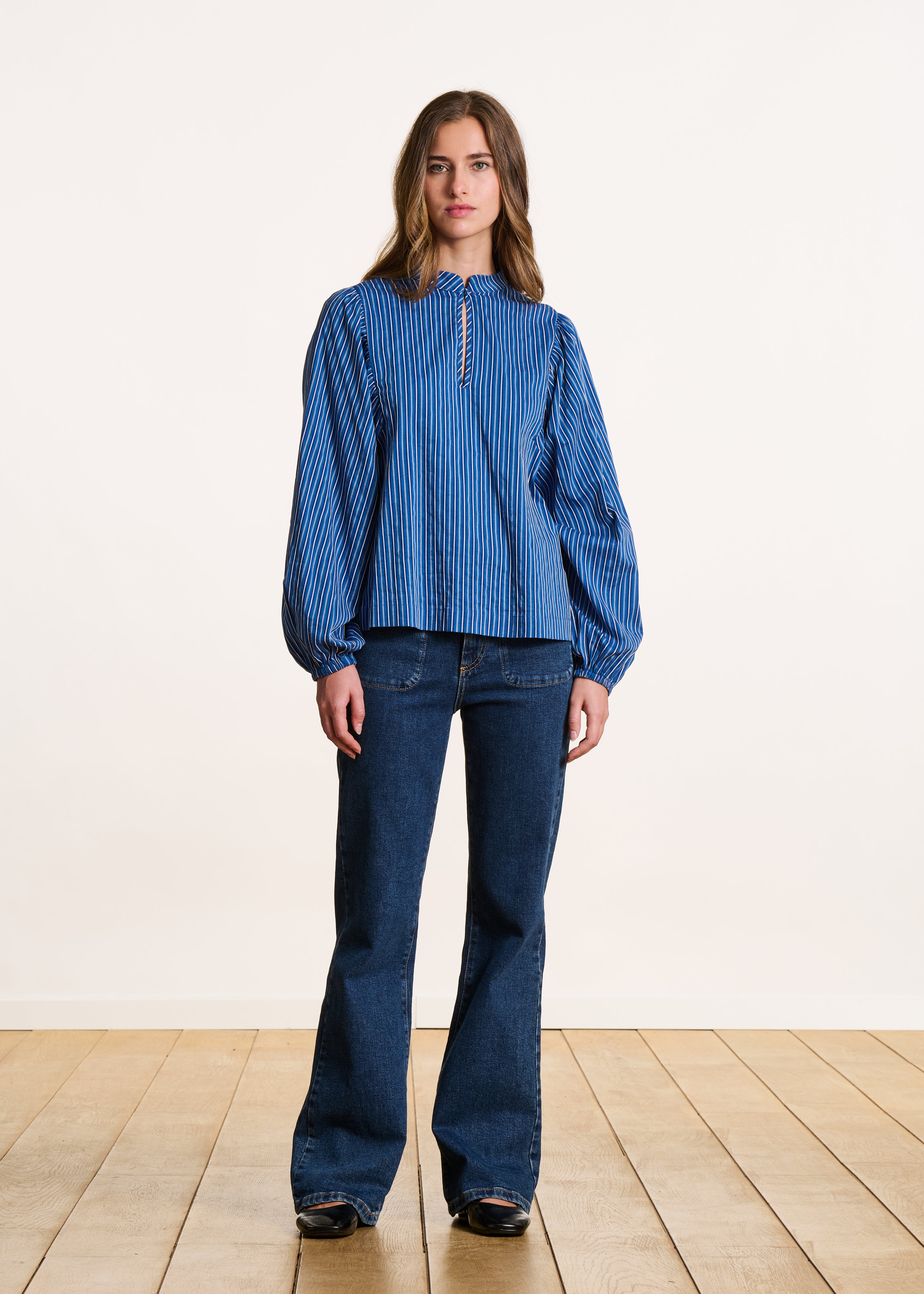 Bootcut-Jeans mit hoher Taille aus Bio-Baumwolle