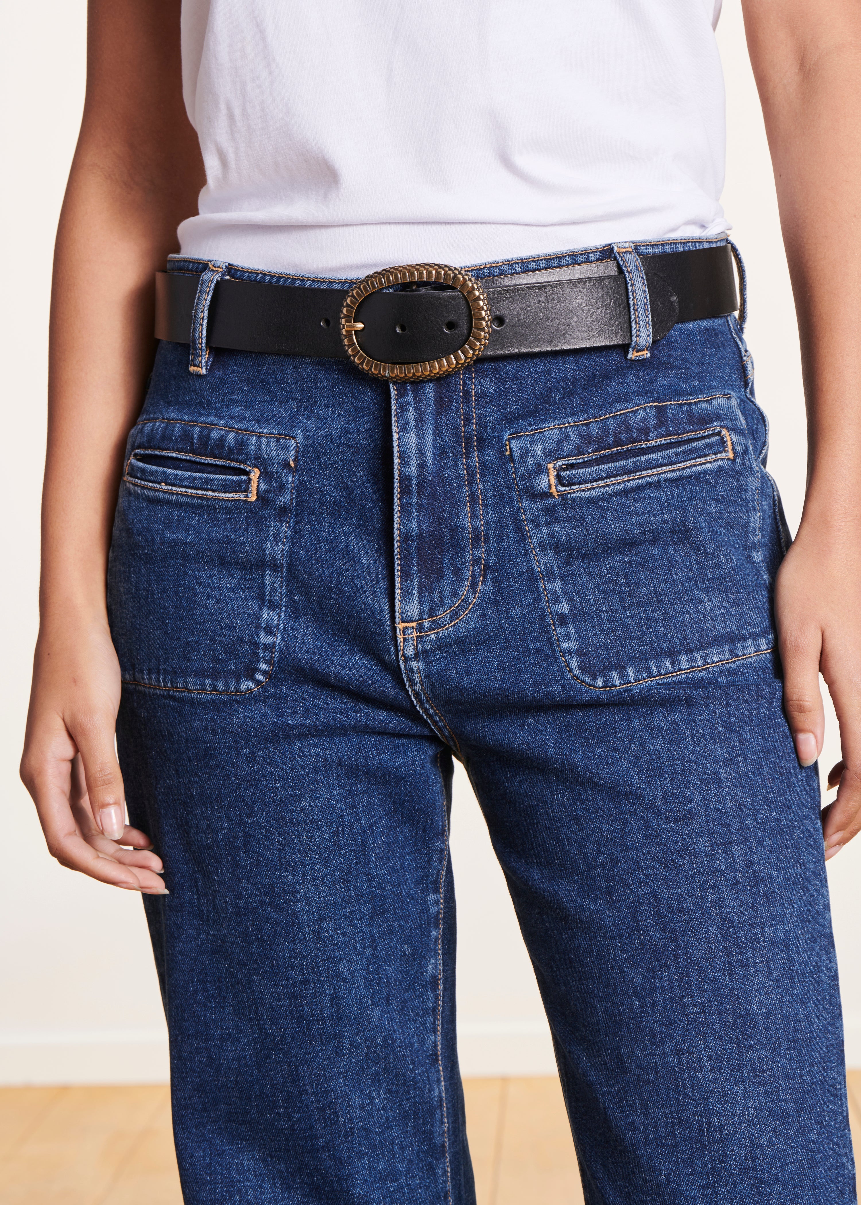 High-rise bootcut jeans in organic cotton