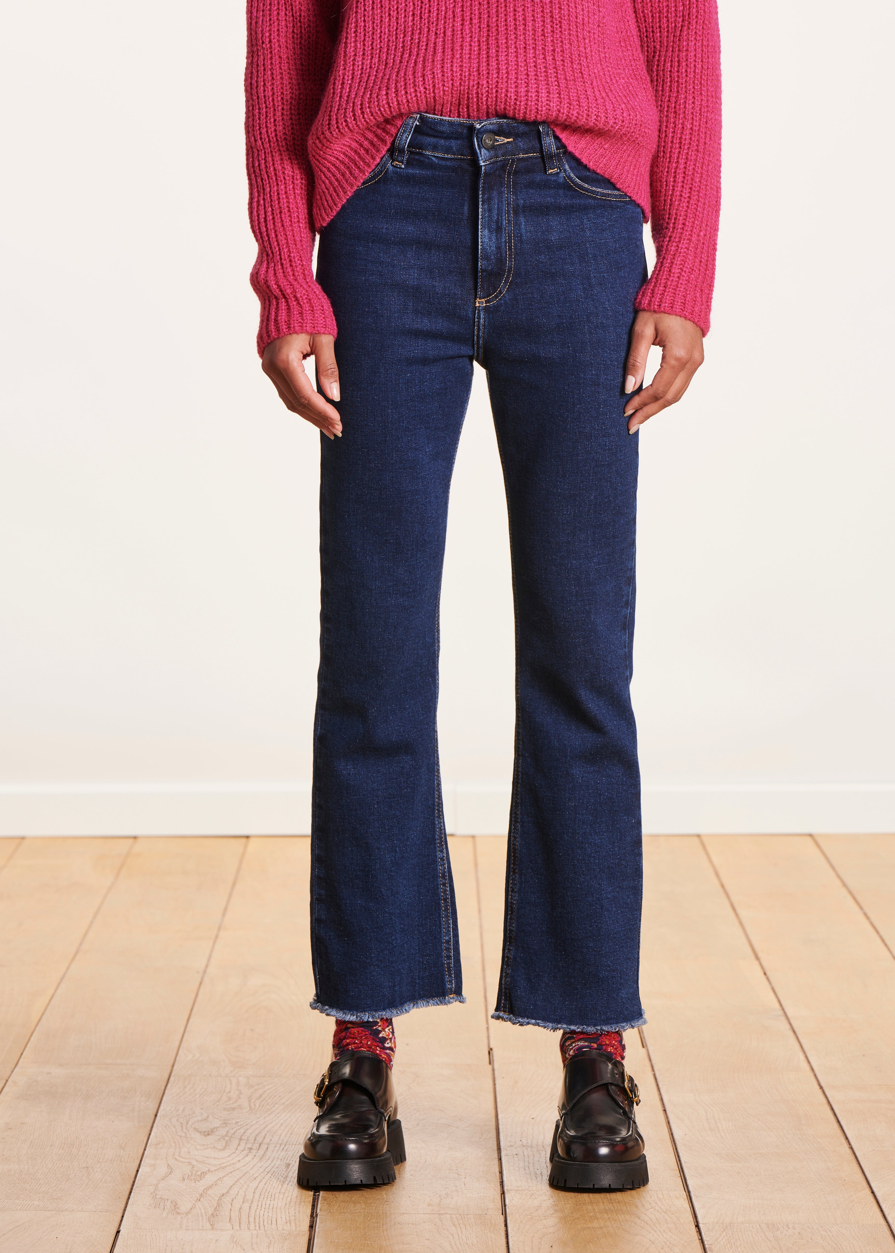 Raw cropped jeans in organic cotton