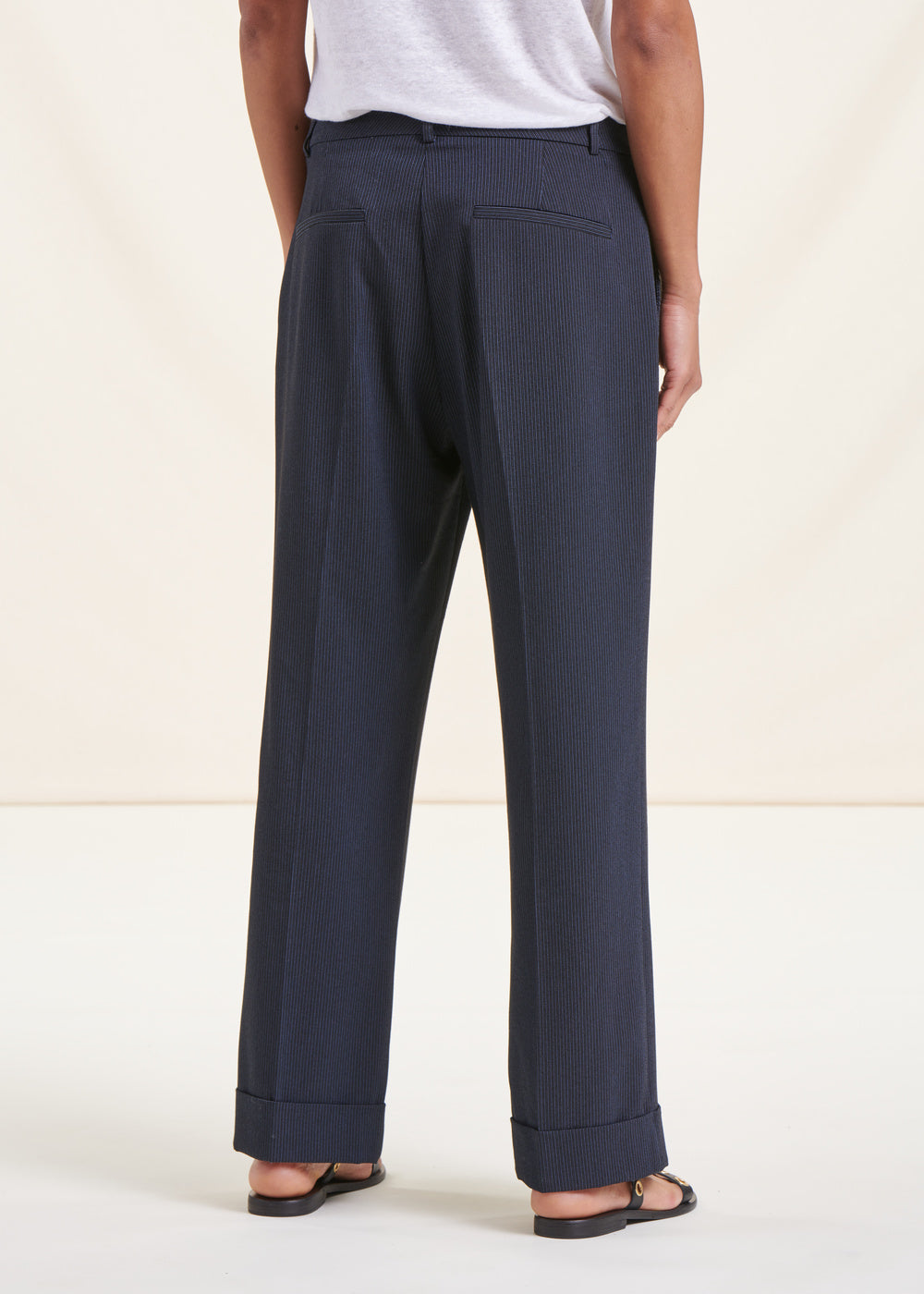 Navy blue straight 7/8 pants