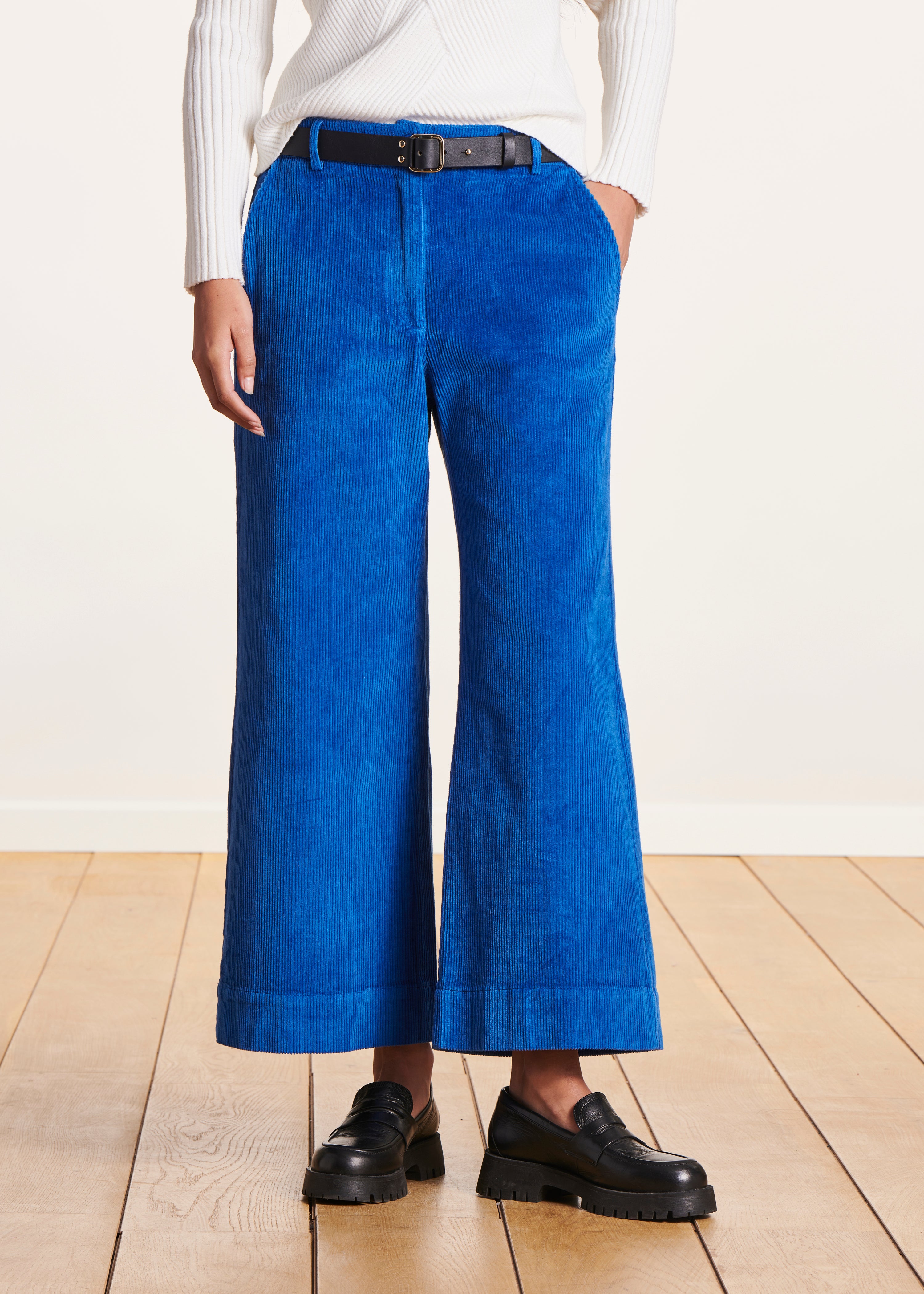 Wide 7/8 royal blue corduroy pants