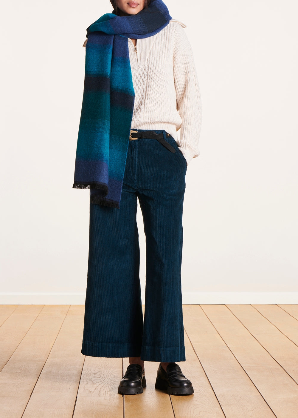 Pantalon bleu pétrole large 7/8ème en velours côtelé