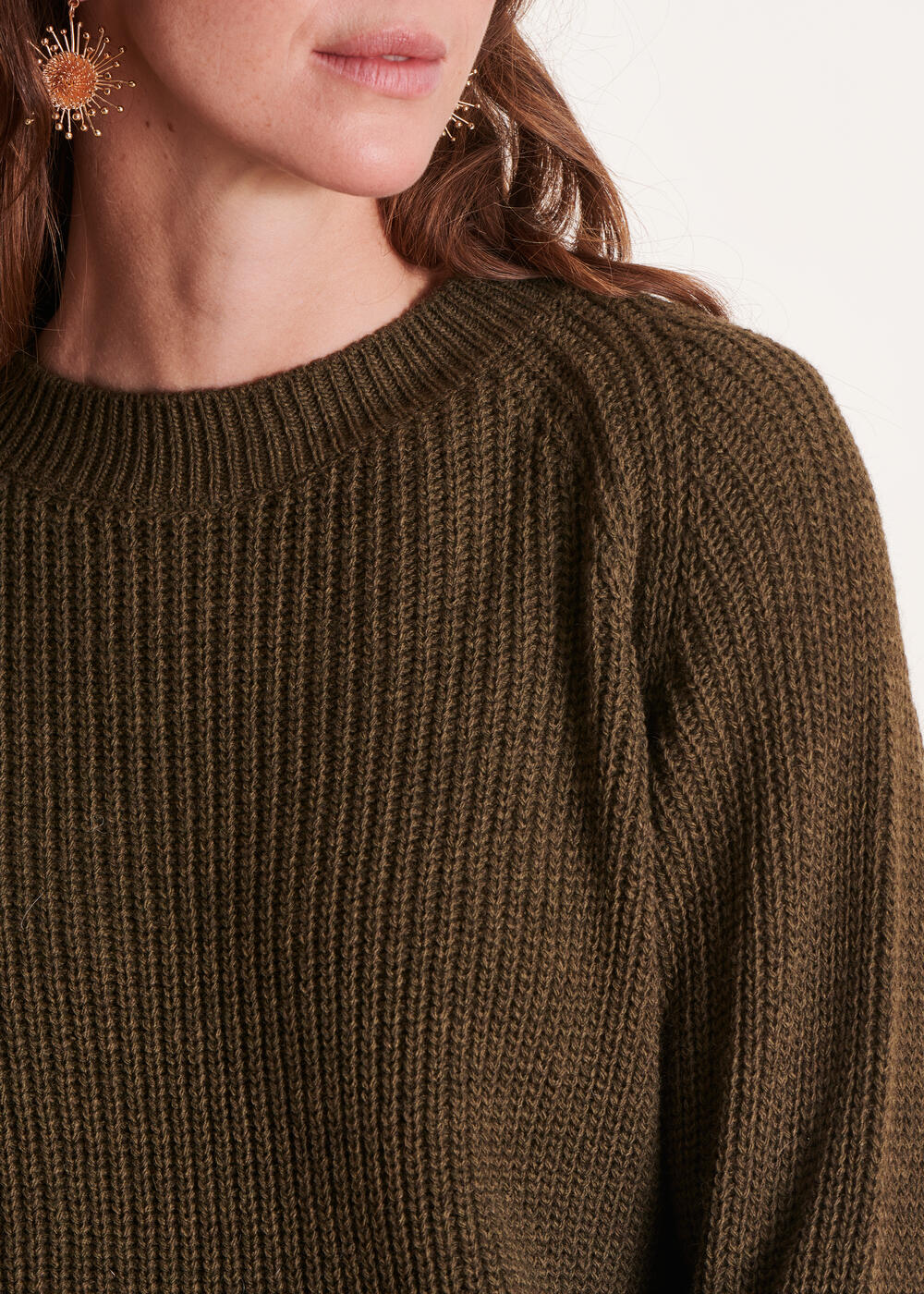 Khaki round neck sweater in beaded rib knit