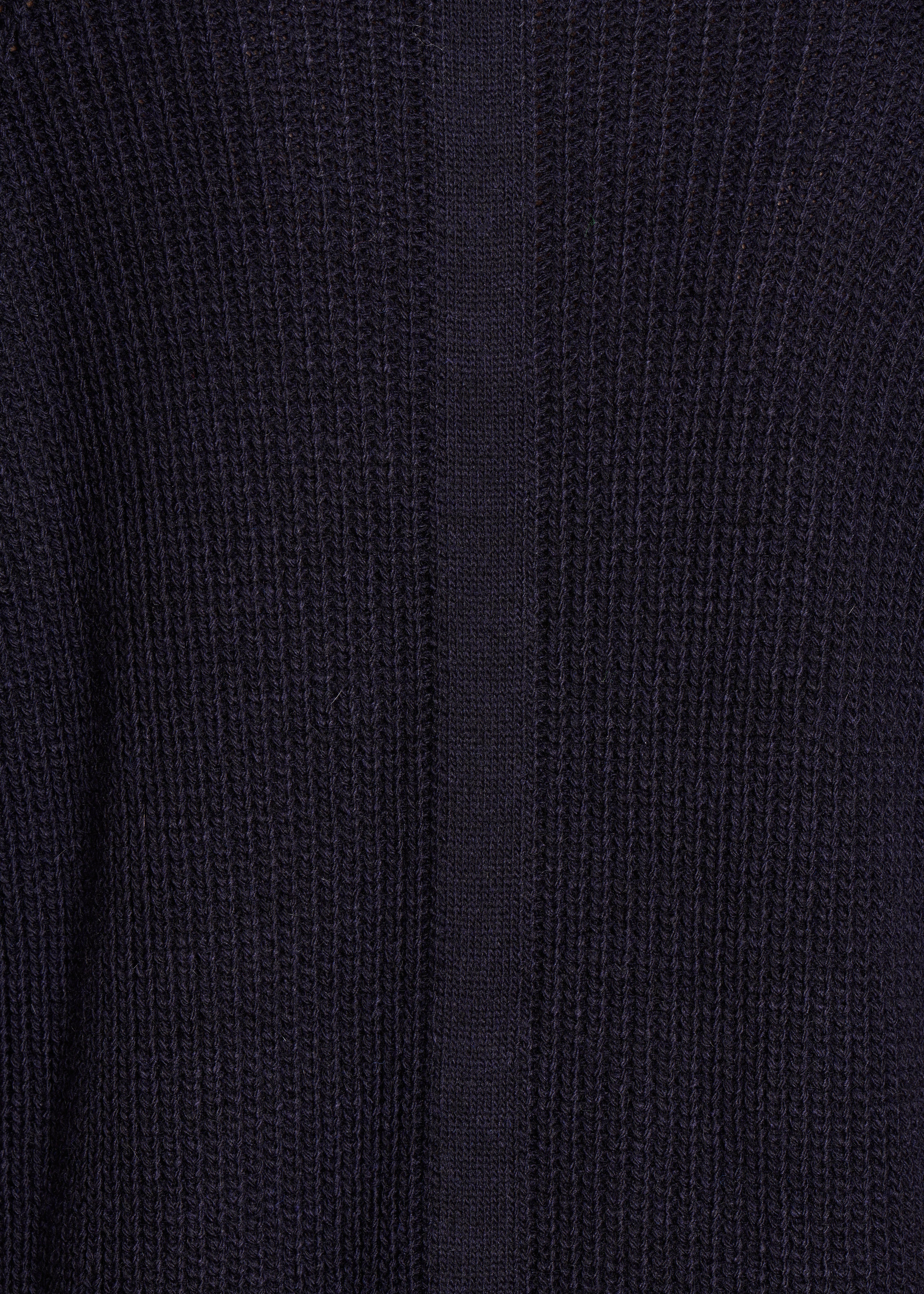 Pull bleu marine encolure ronde en maille côtes perlées