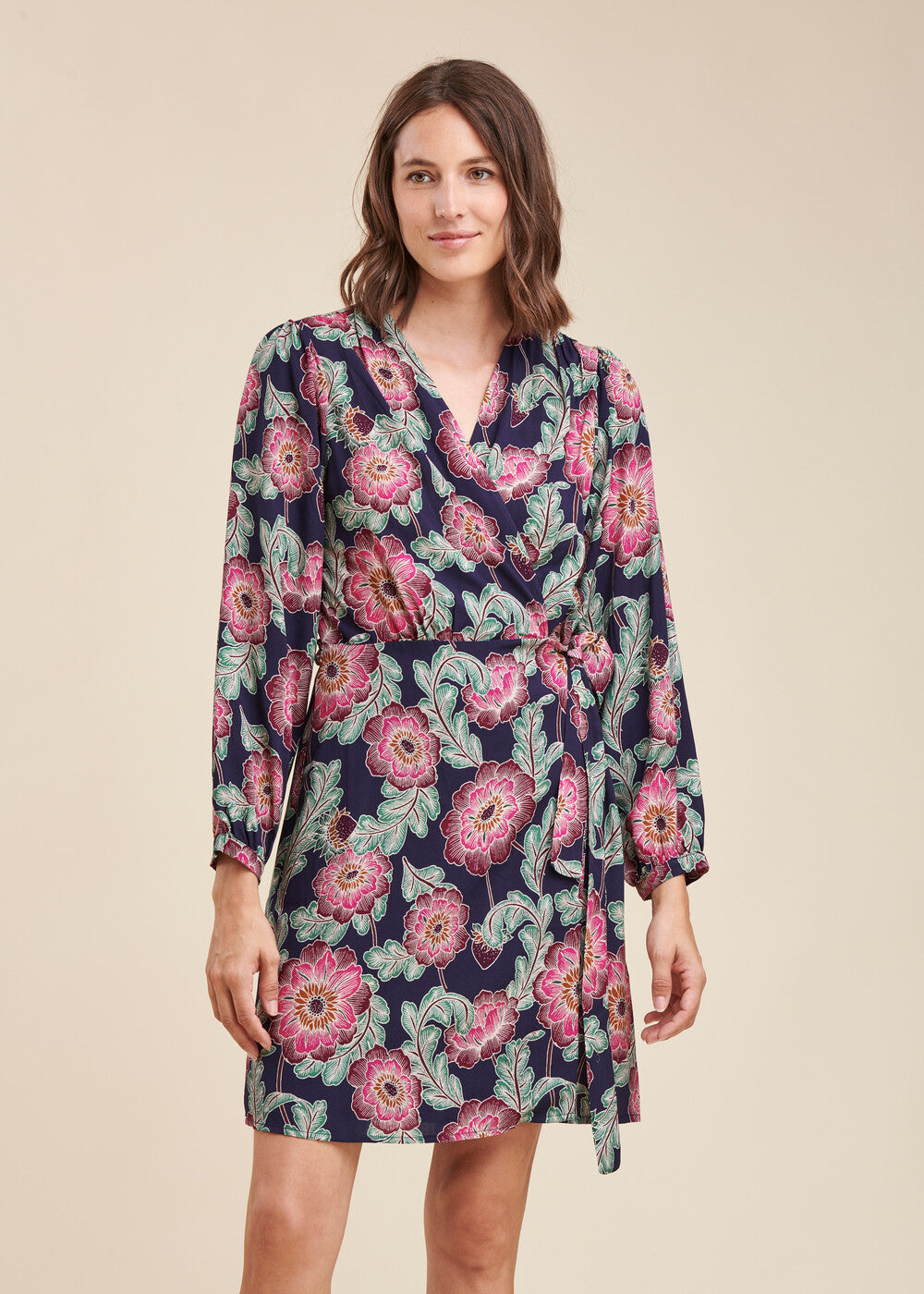 Short floral print wrap dress