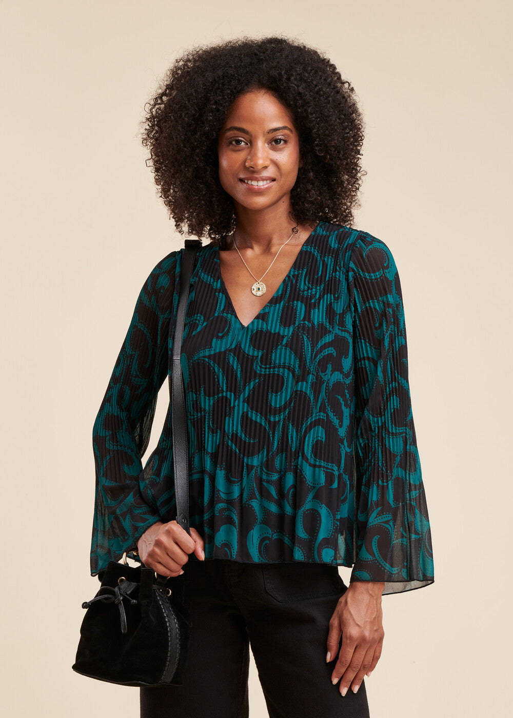 Pleated top in polyester voile with two-tone print