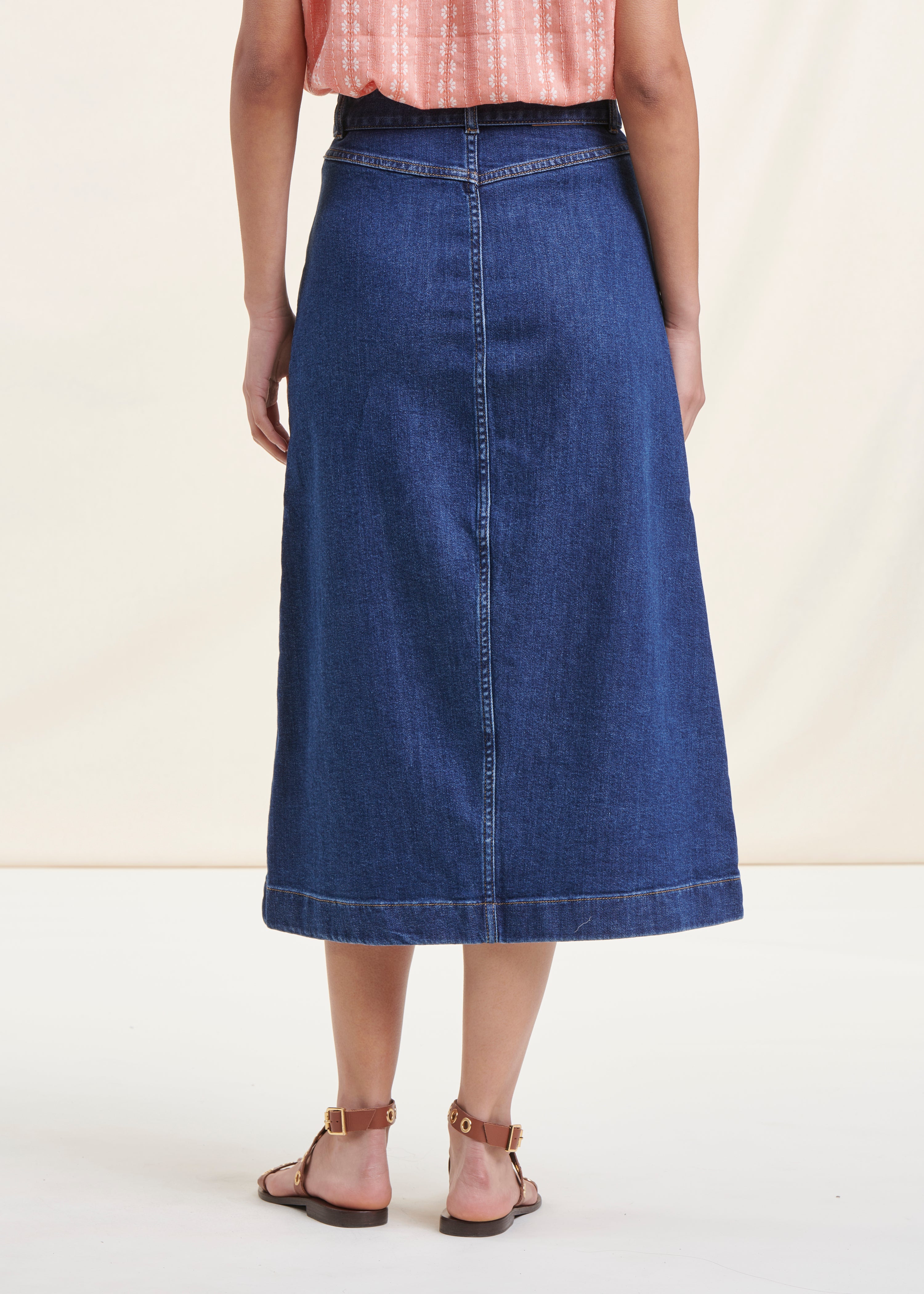 Mid-length organic cotton denim skirt