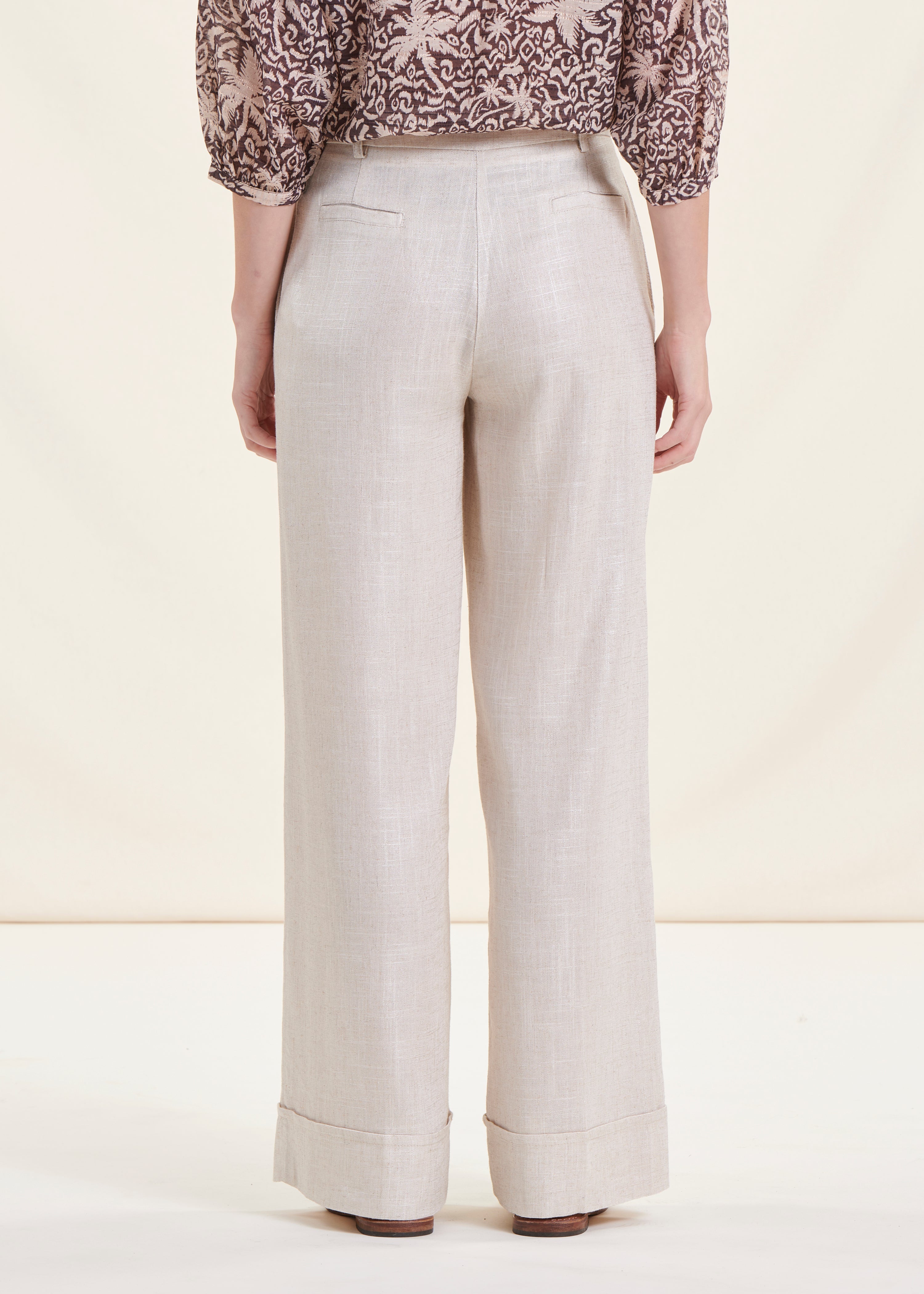 Ecru straight linen pants