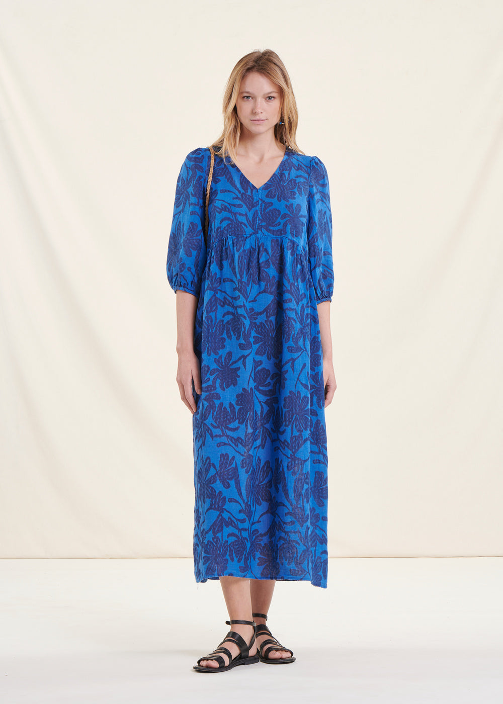 Blue linen bohemian long dress with 3/4 sleeves and floral print