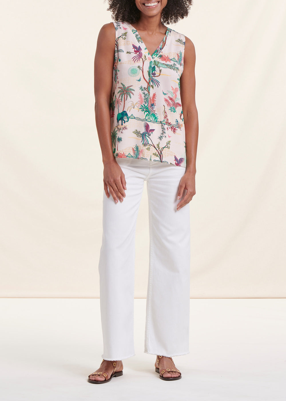 Ärmelloses, rohweißes Top mit V-Ausschnitt und figurativem Muster