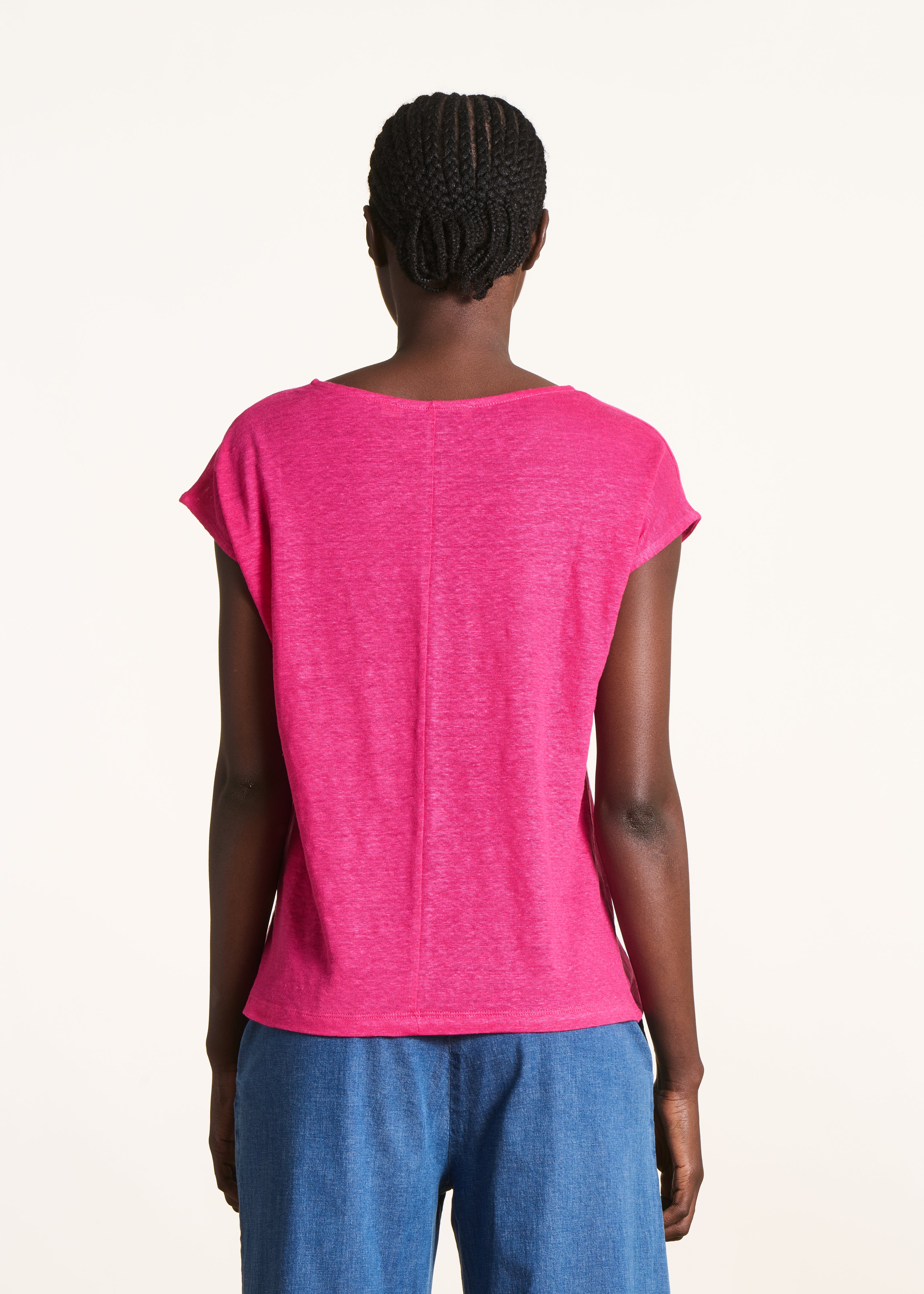 Straight T-shirt in fuchsia pink linen jersey