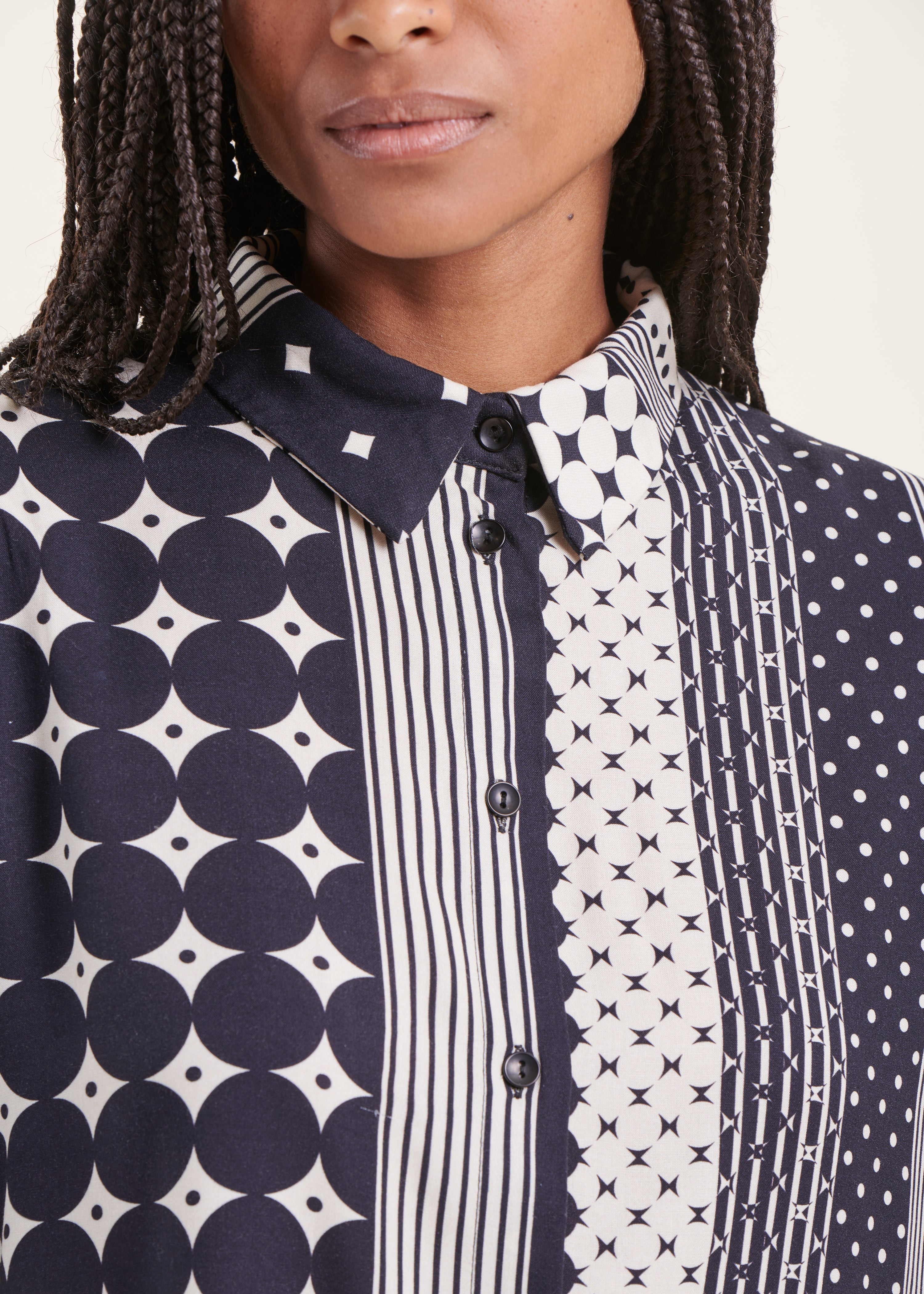 Loose-fitting blue and white printed shirt