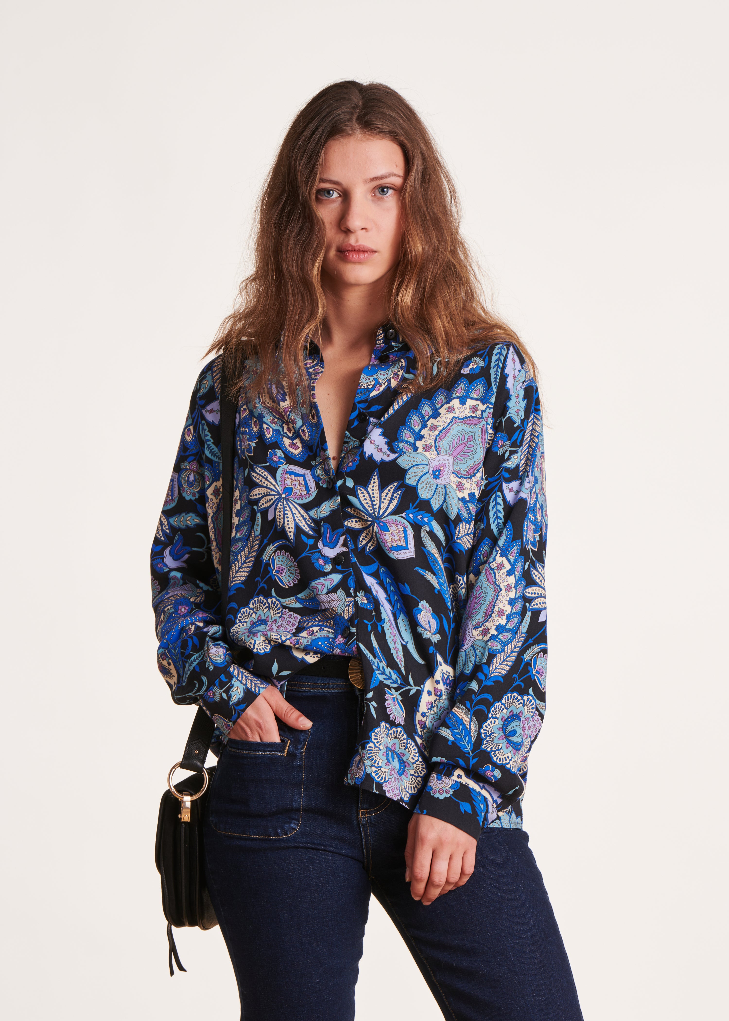 Loose black and blue printed shirt