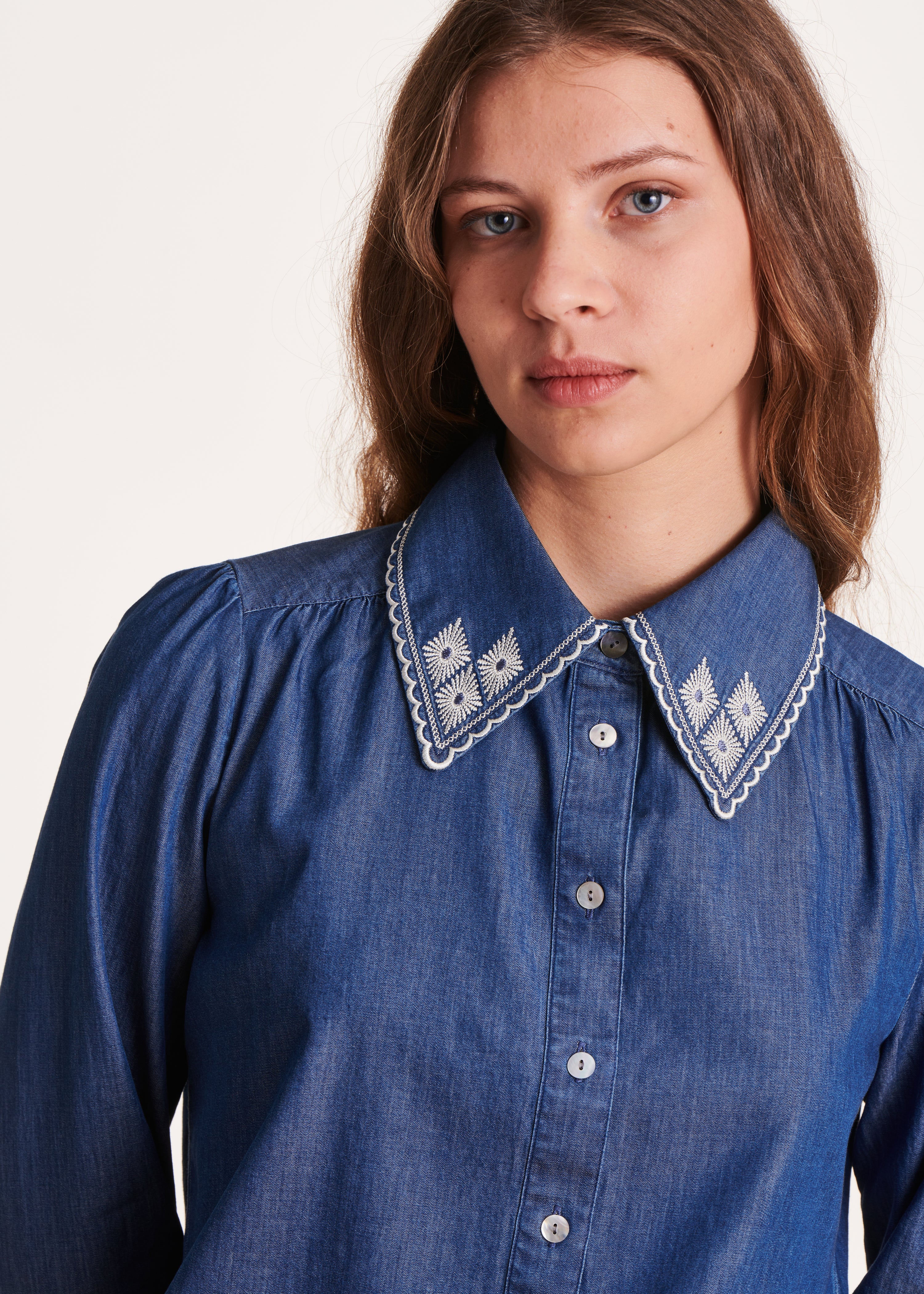 Organic cotton denim shirt with embroidery