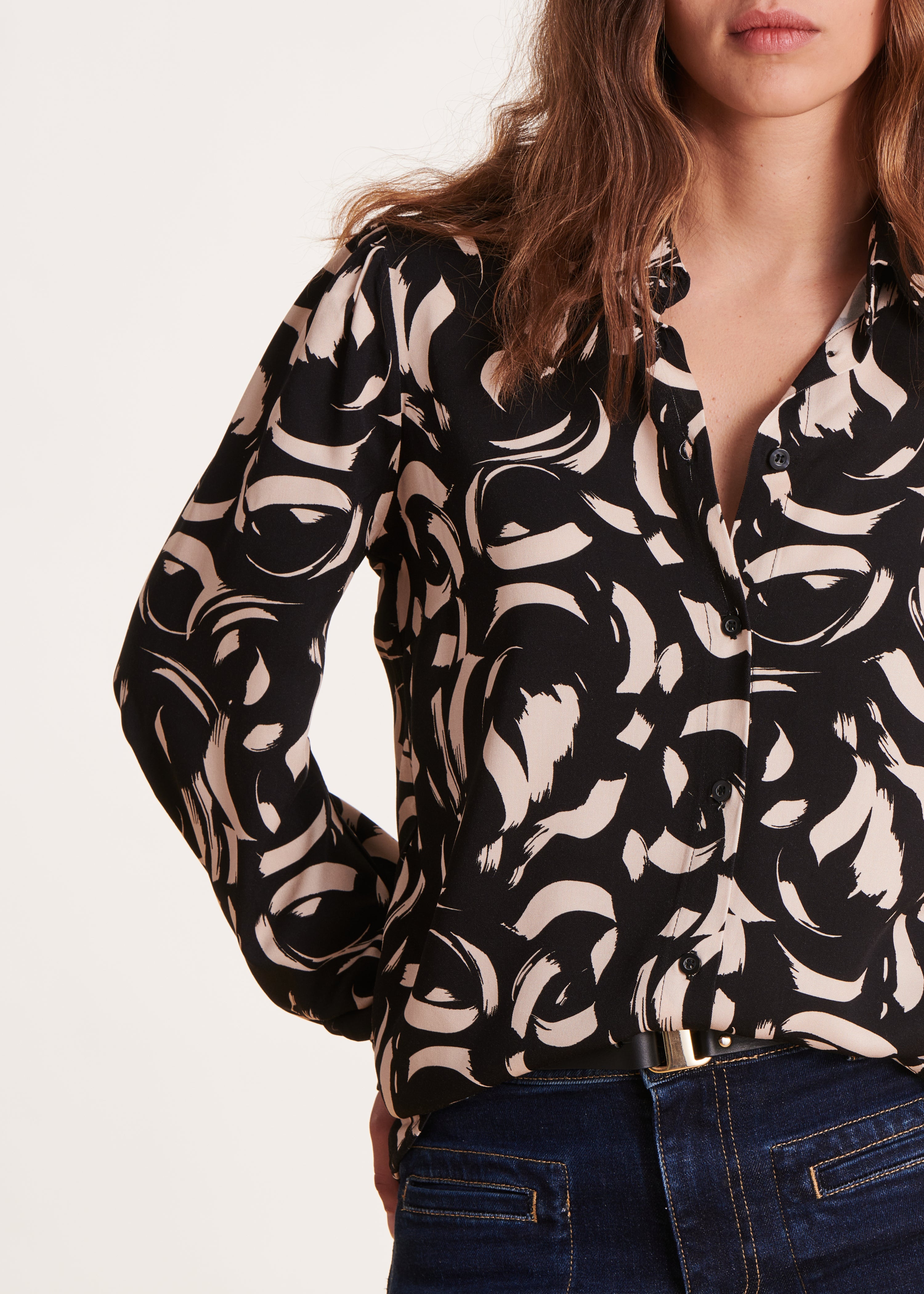 black and white print shirt