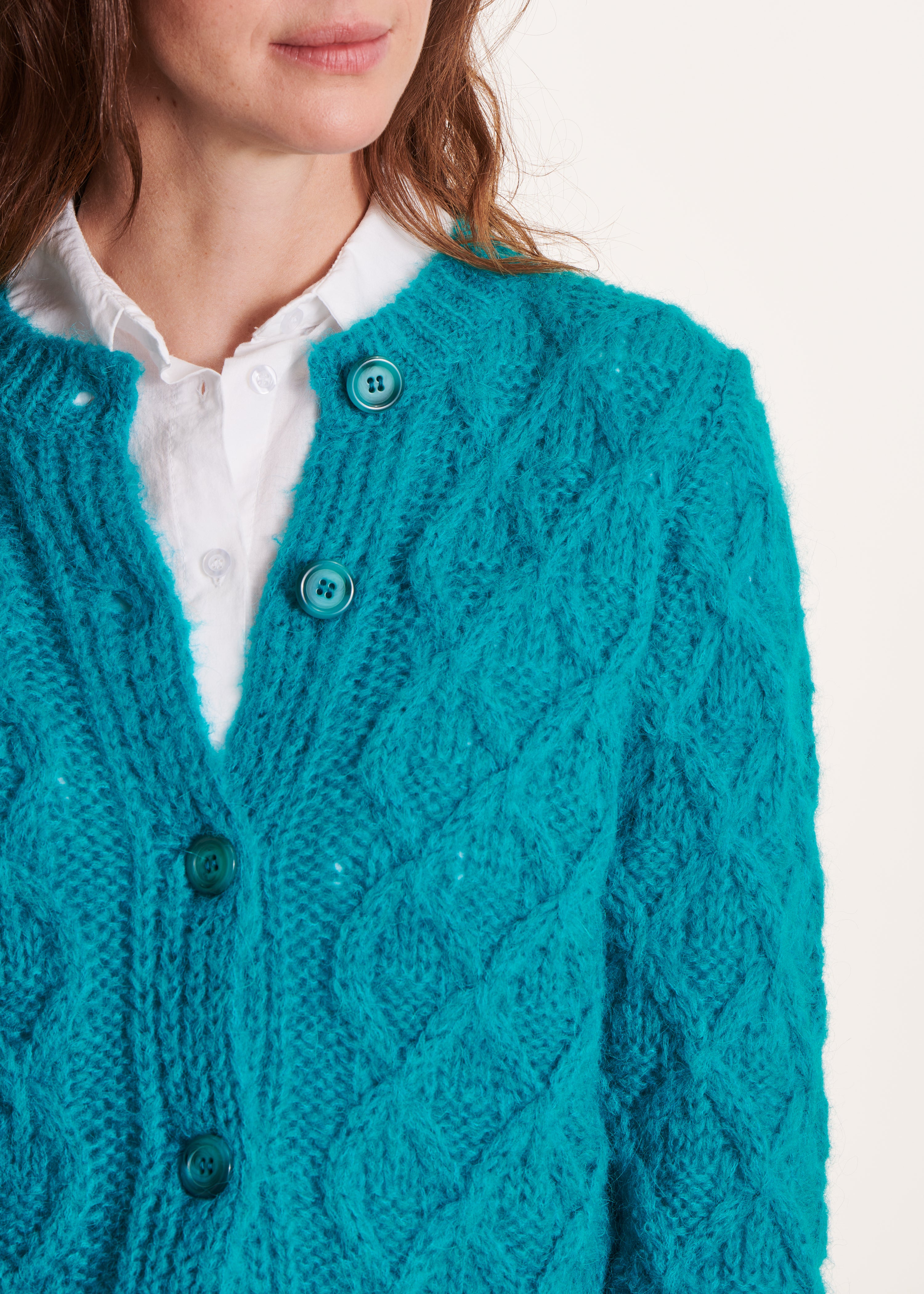 Indian blue short cardigan in beaded rib knit