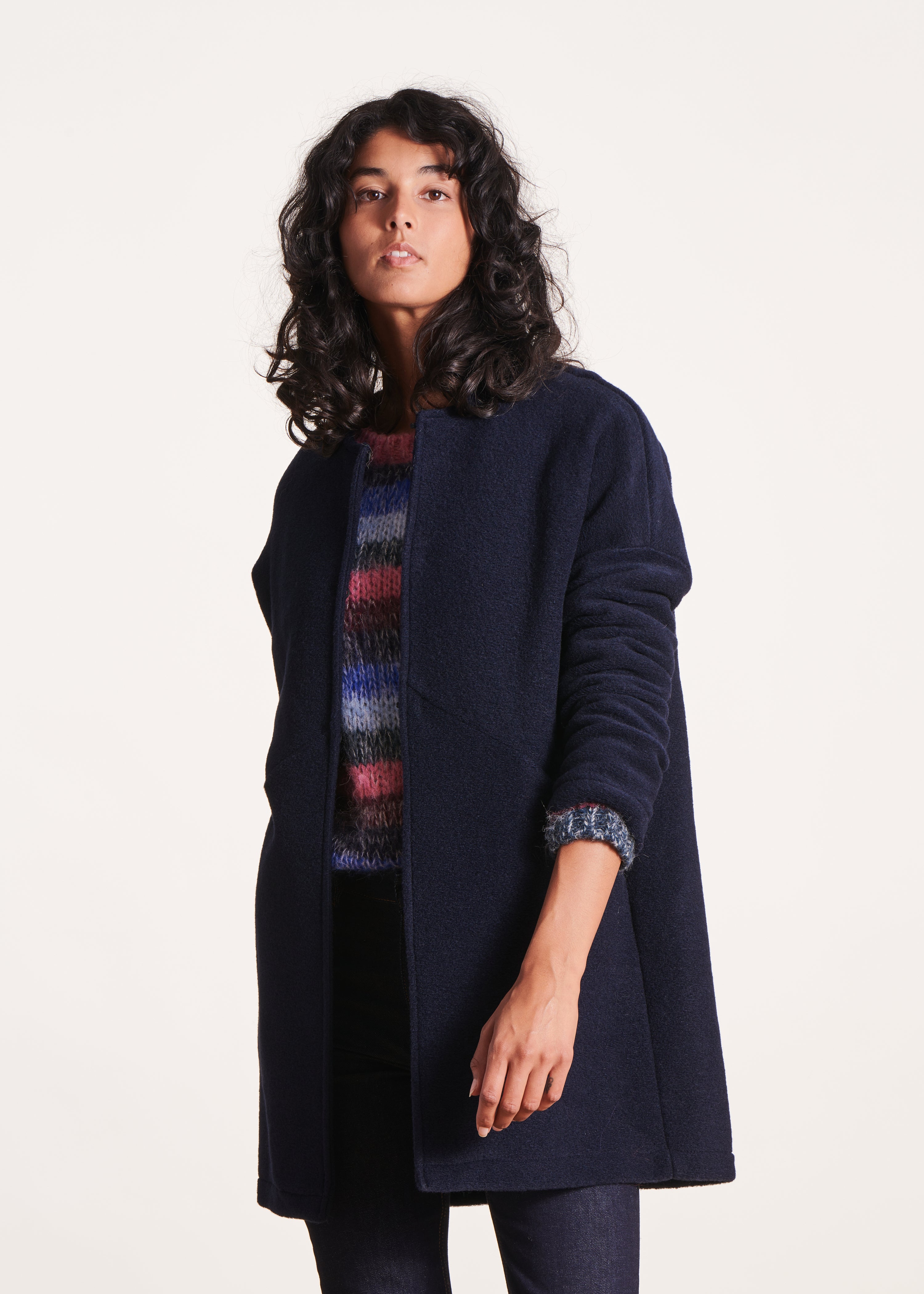 Manteau mi-saison bleu marine en laine