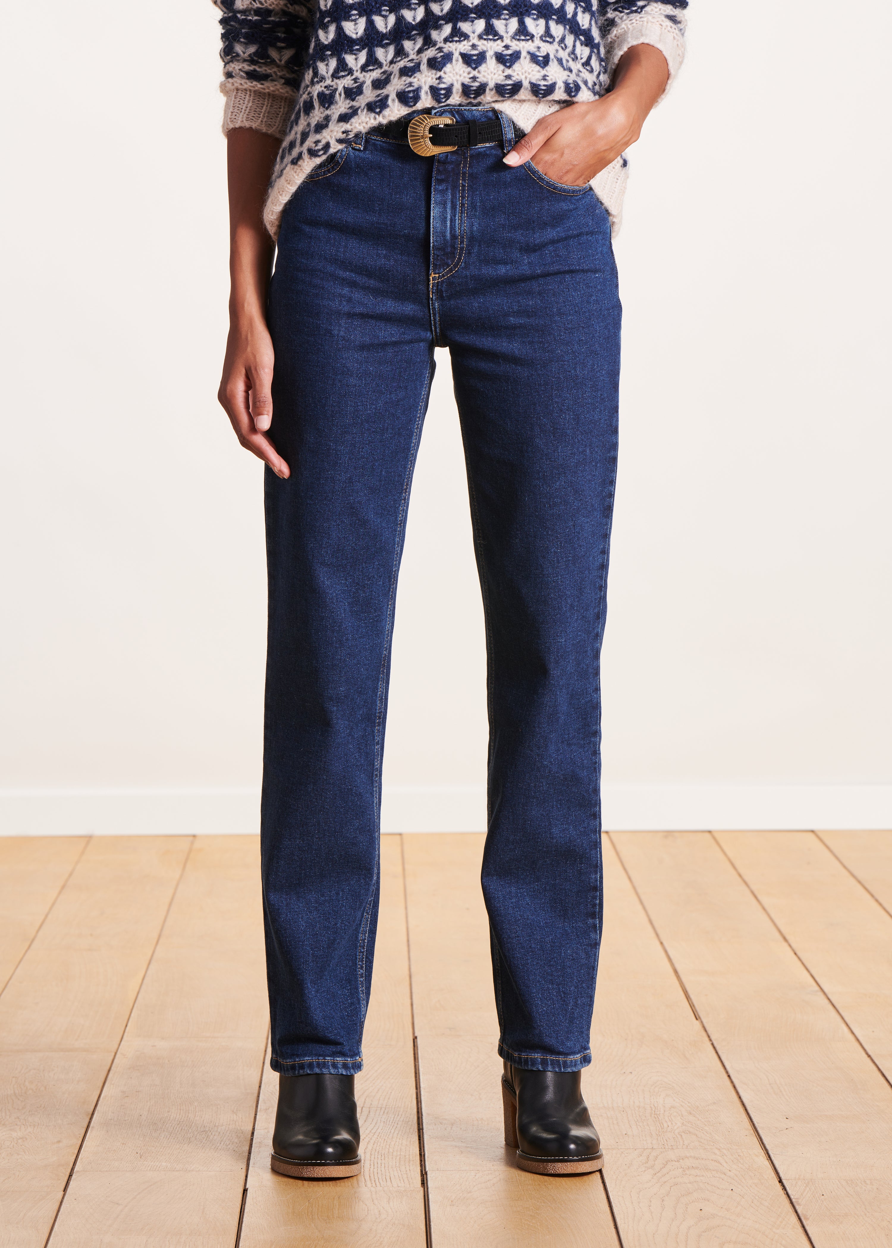 Straight jeans in organic cotton