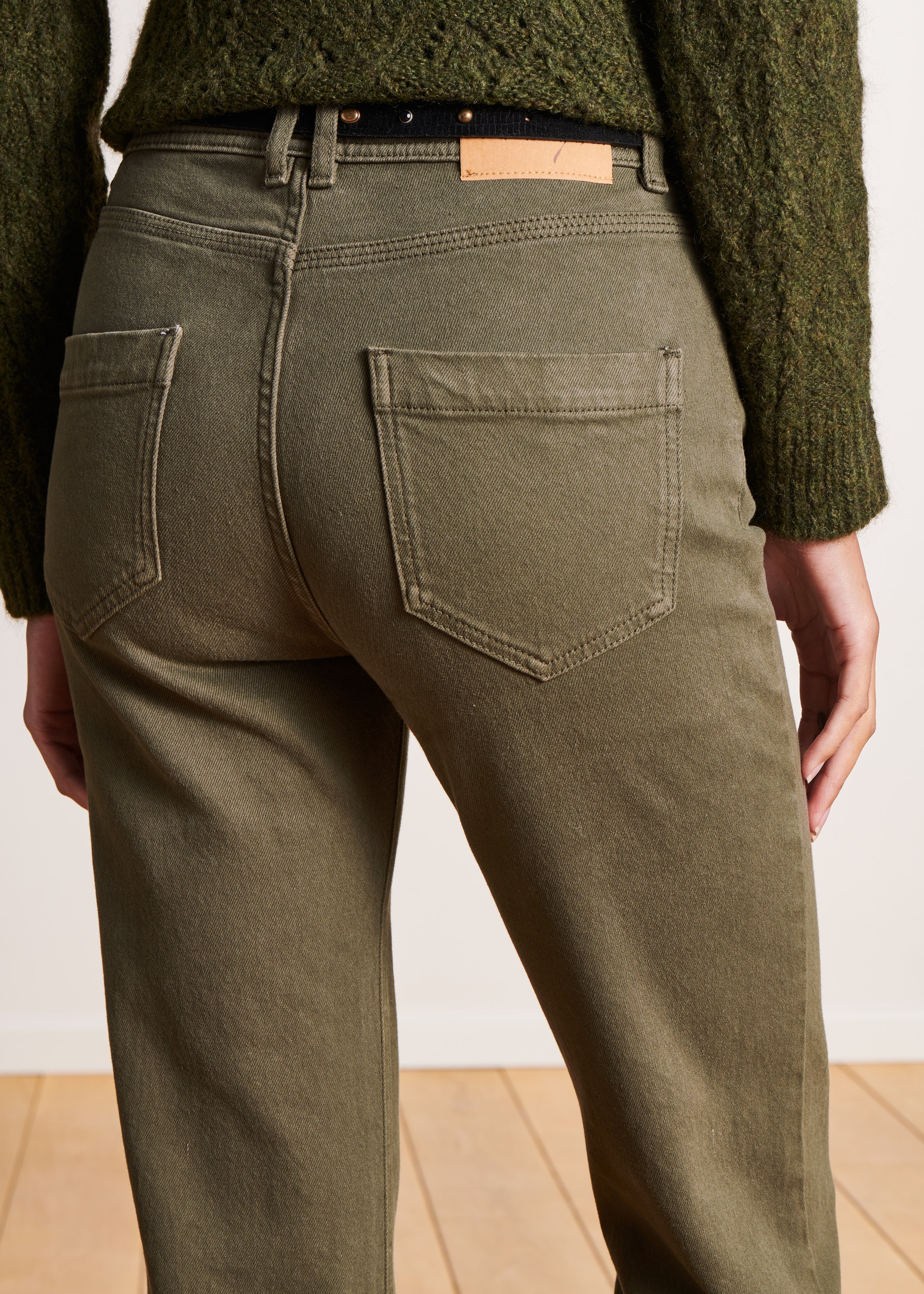 Khaki straight jeans in organic cotton