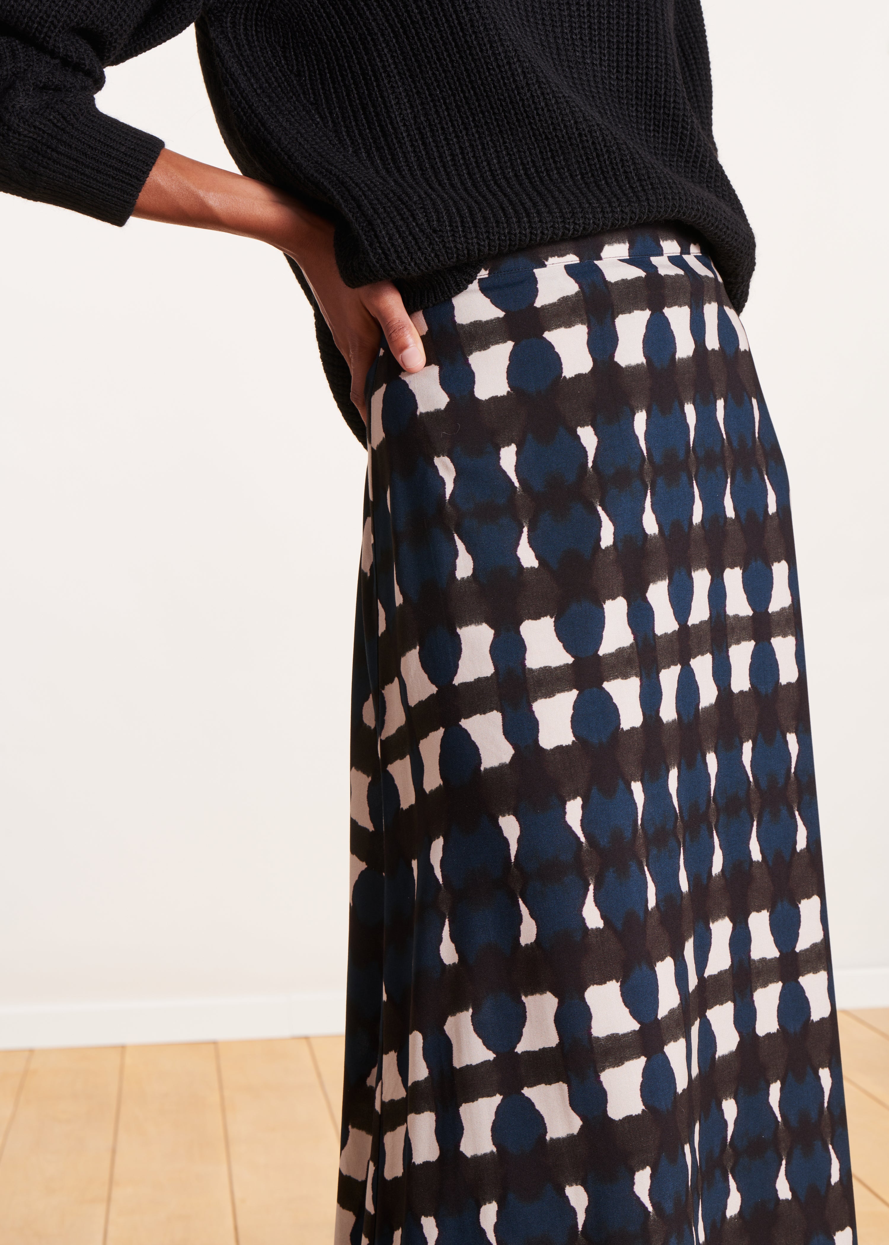 Blue printed flared midi skirt