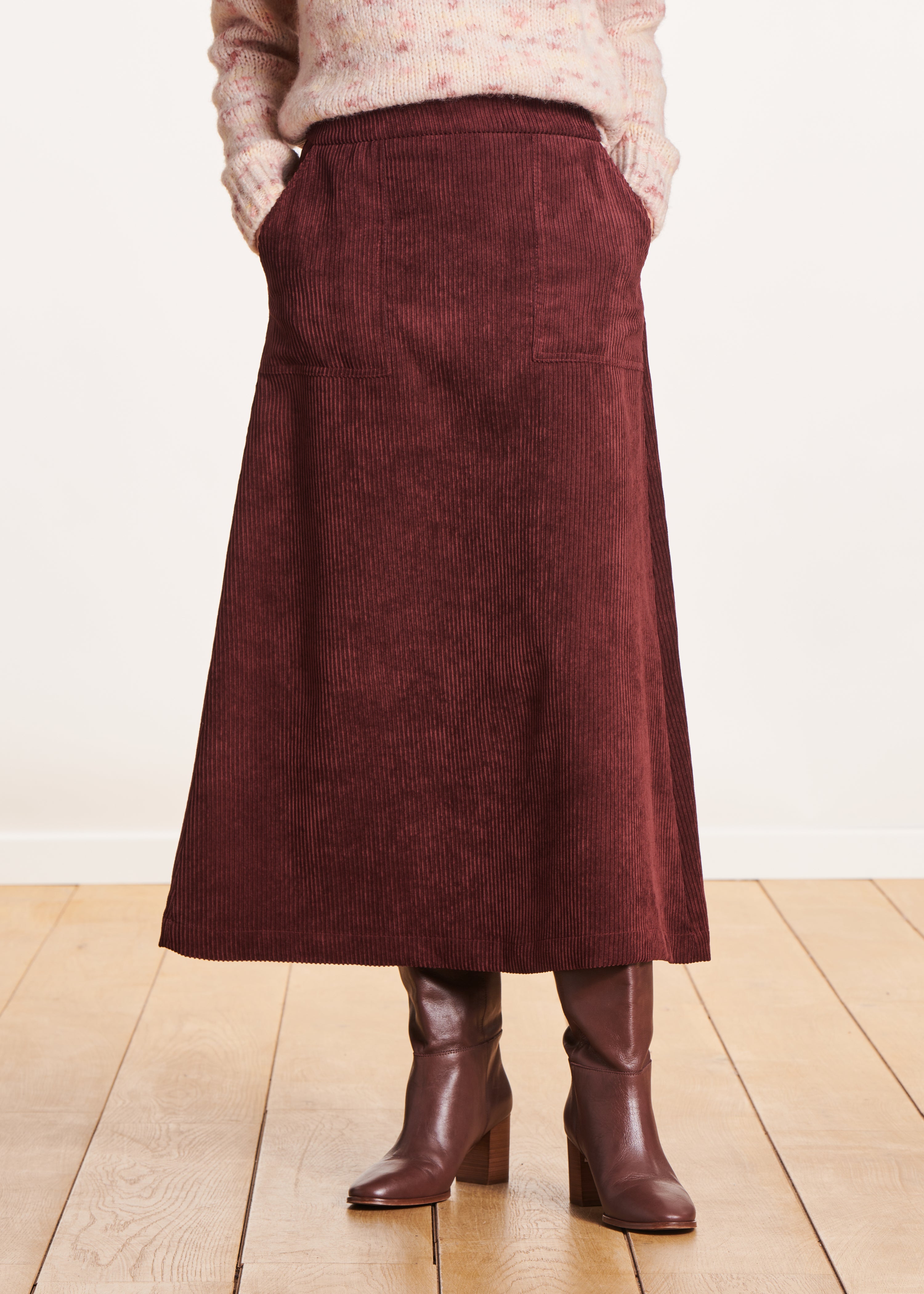 Burgundy velvet flared mid-length skirt