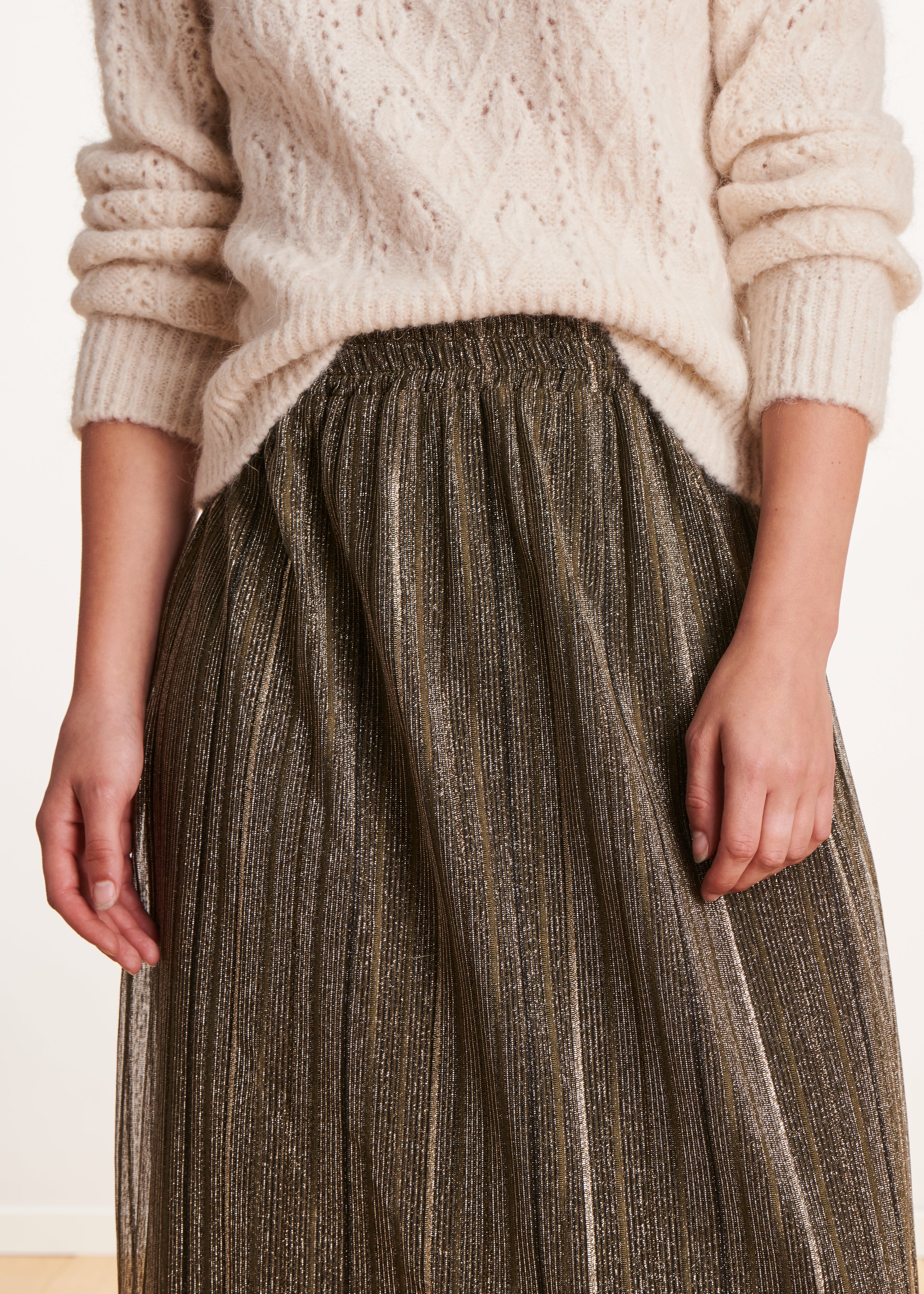 Midi skirt in iridescent khaki voile