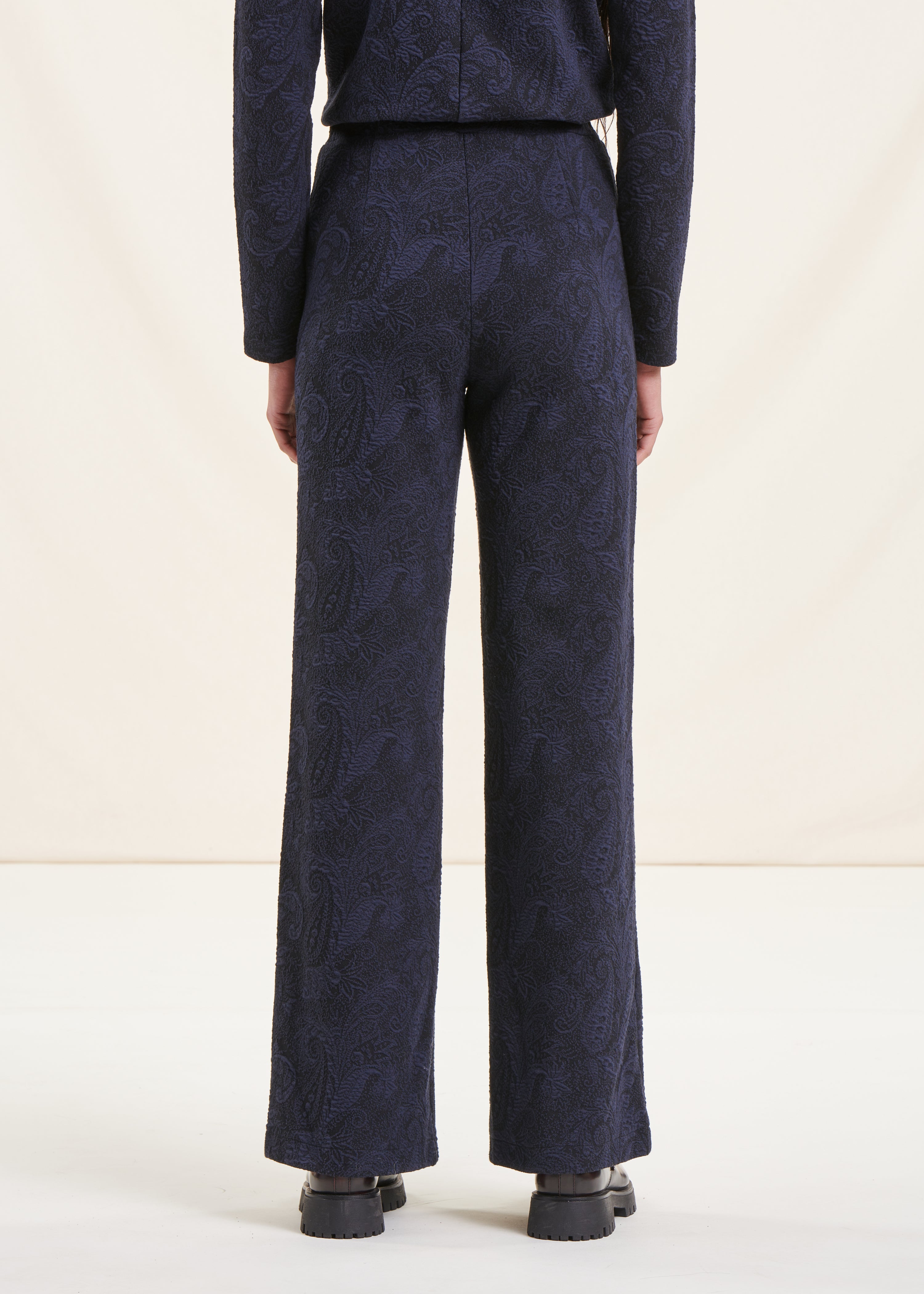 Pantalon droit noir et bleu