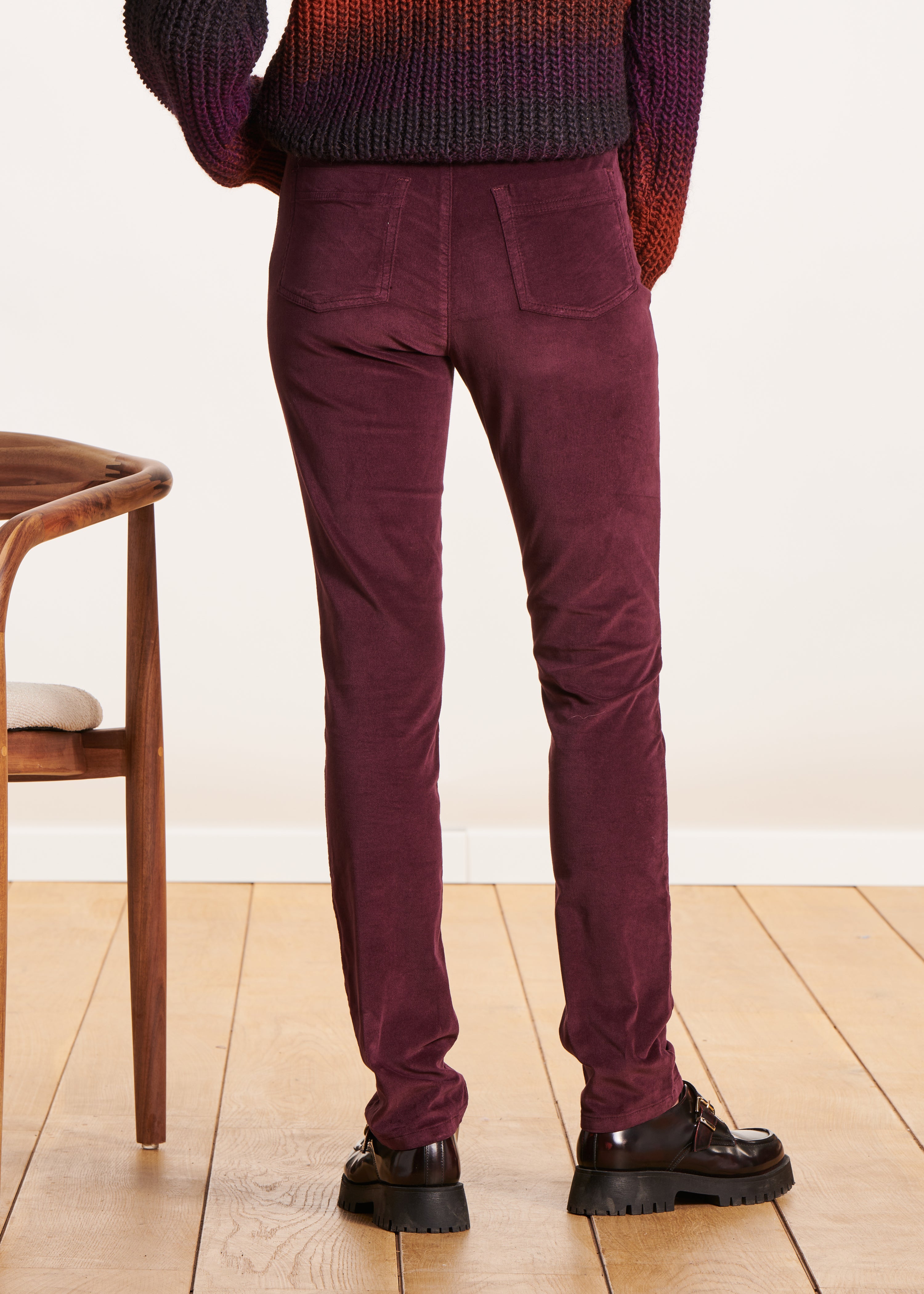 Plum velvet slim pants